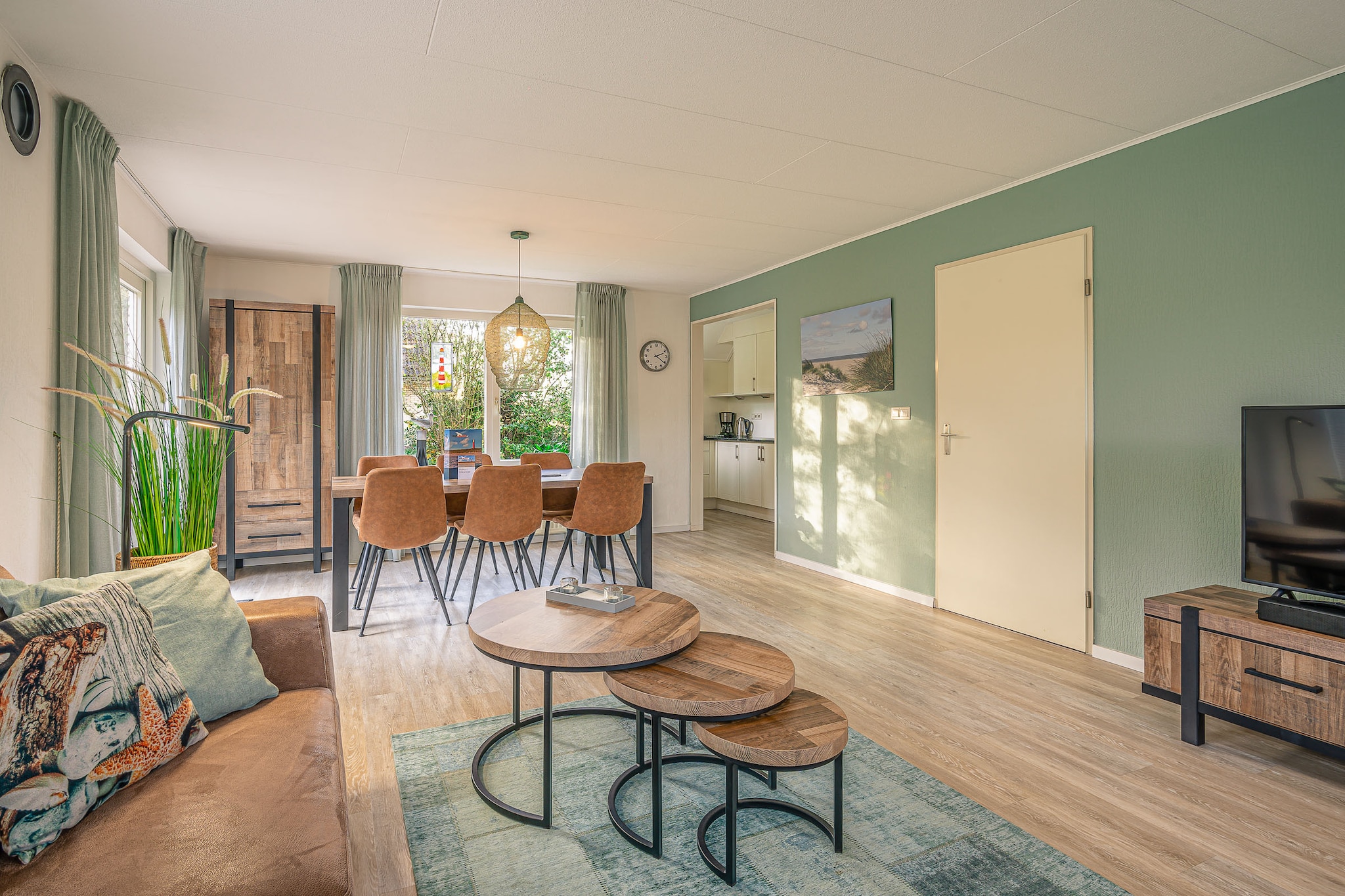 Kamperfoelie 27-Woonkamer