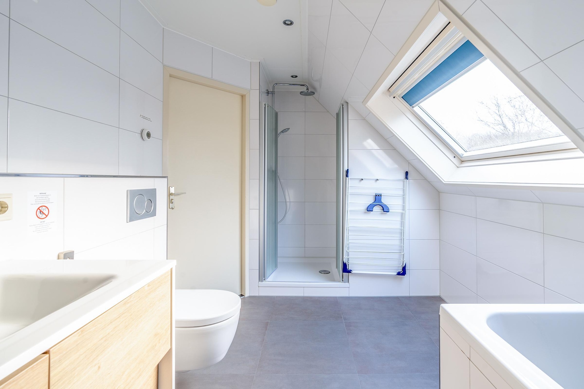 Kamperfoelie 31-Badkamer