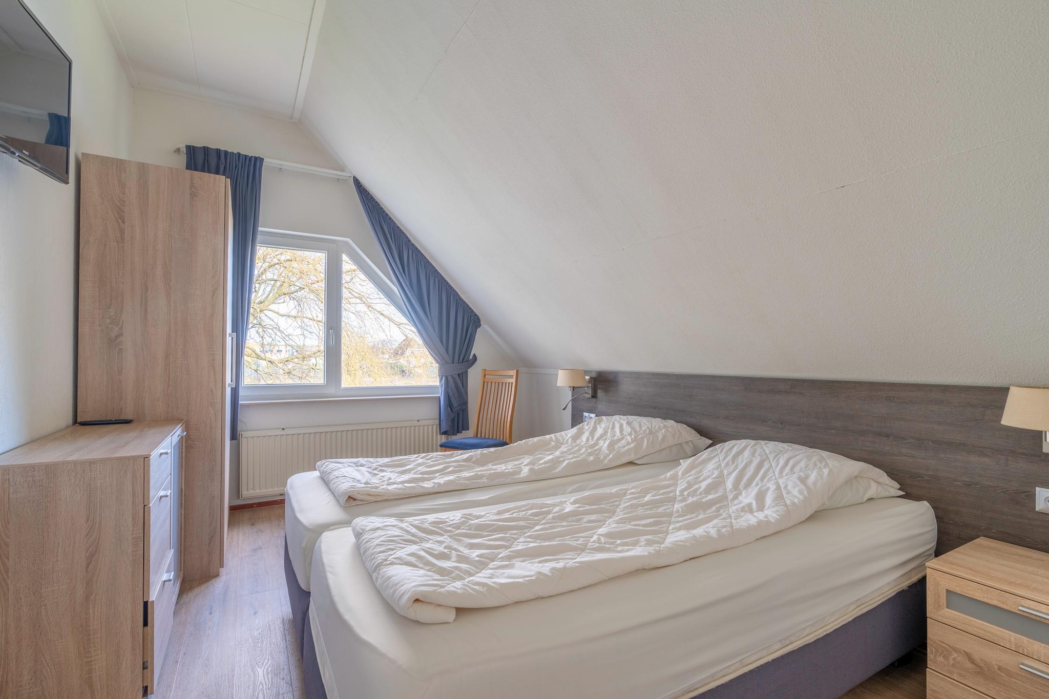 Kamperfoelie 47-Chambre