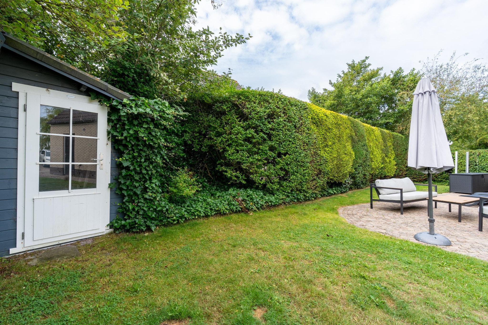 Kamperfoelie 49-Jardins en été