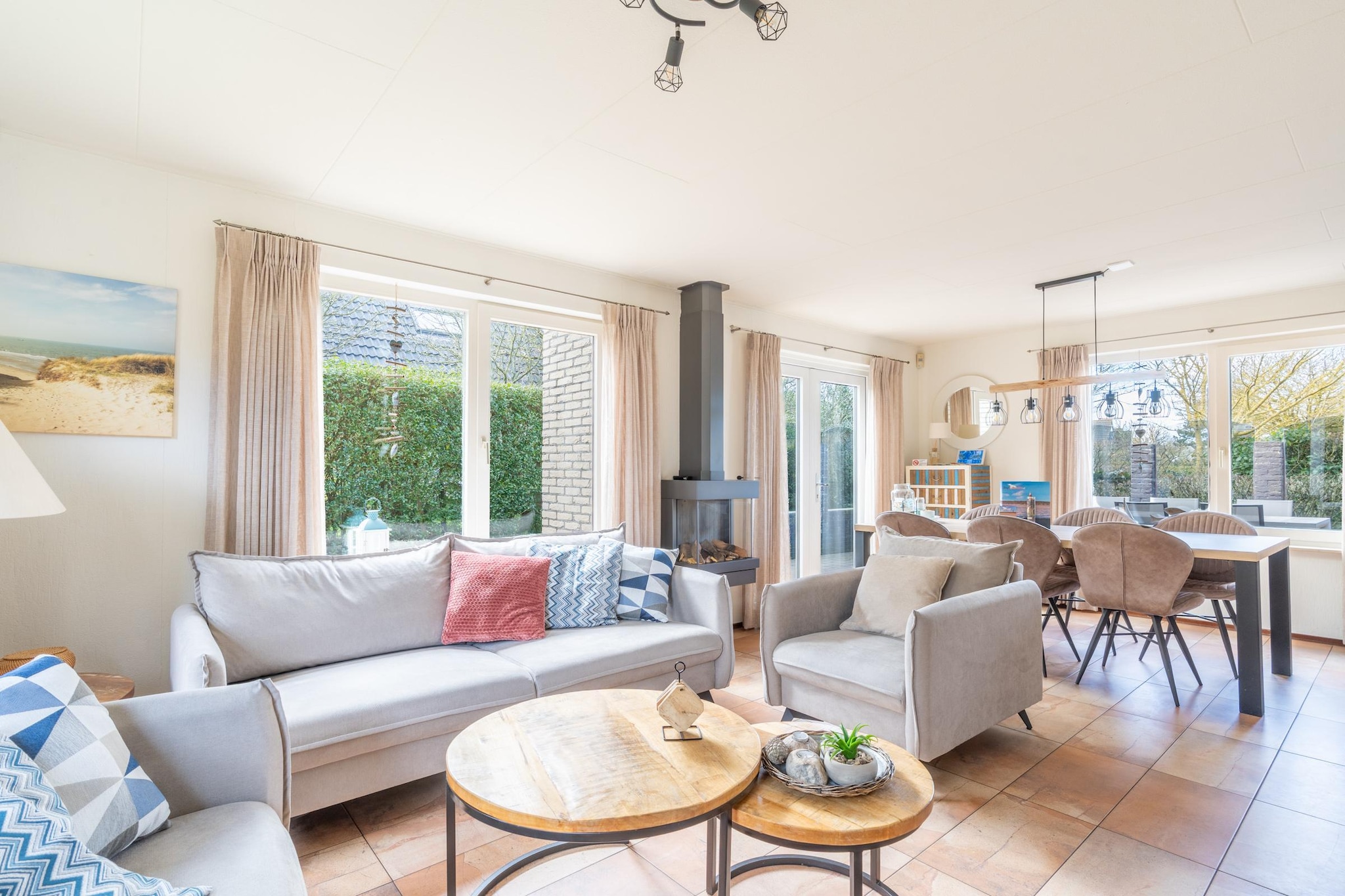 Kamperfoelie 81-Woonkamer