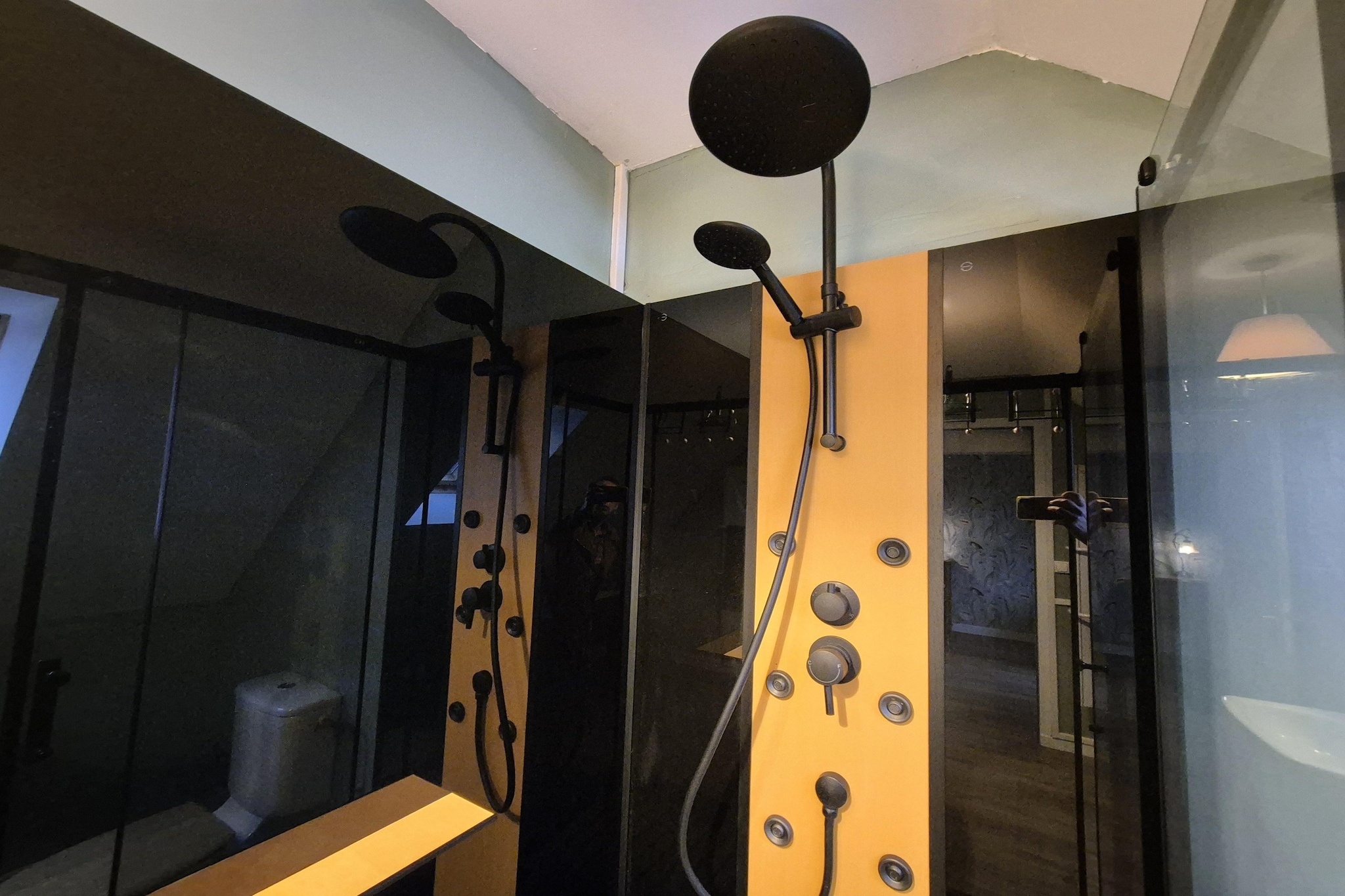 Studio au 1er étage-Badkamer