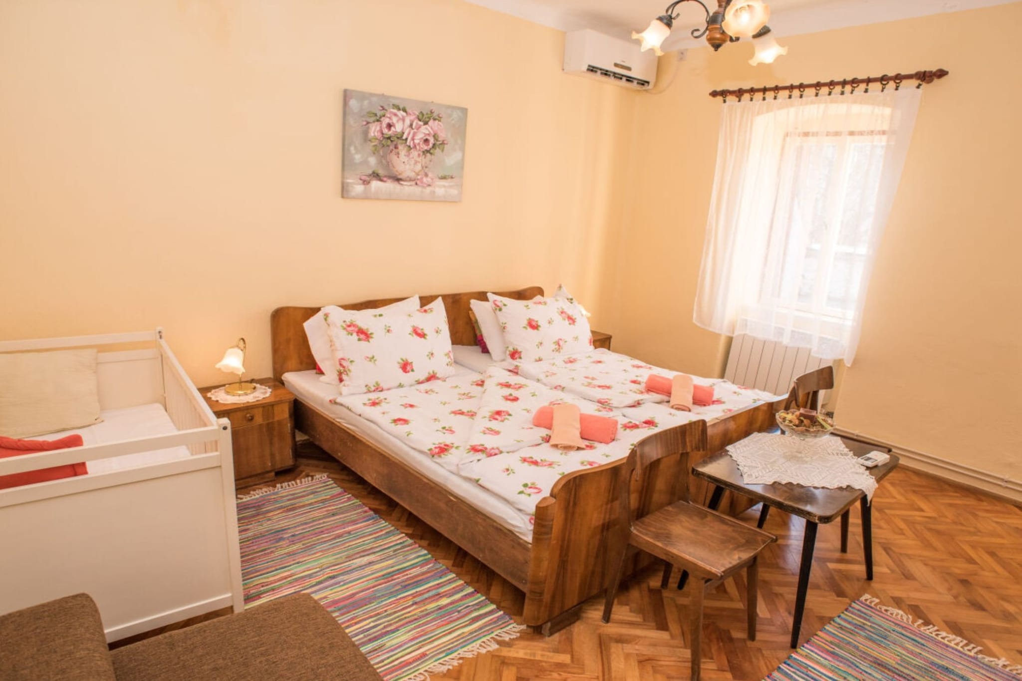 Exquisite Holiday Home with Private Pool and Sauna - Three Bedroom Holiday Home-Schlafzimmer