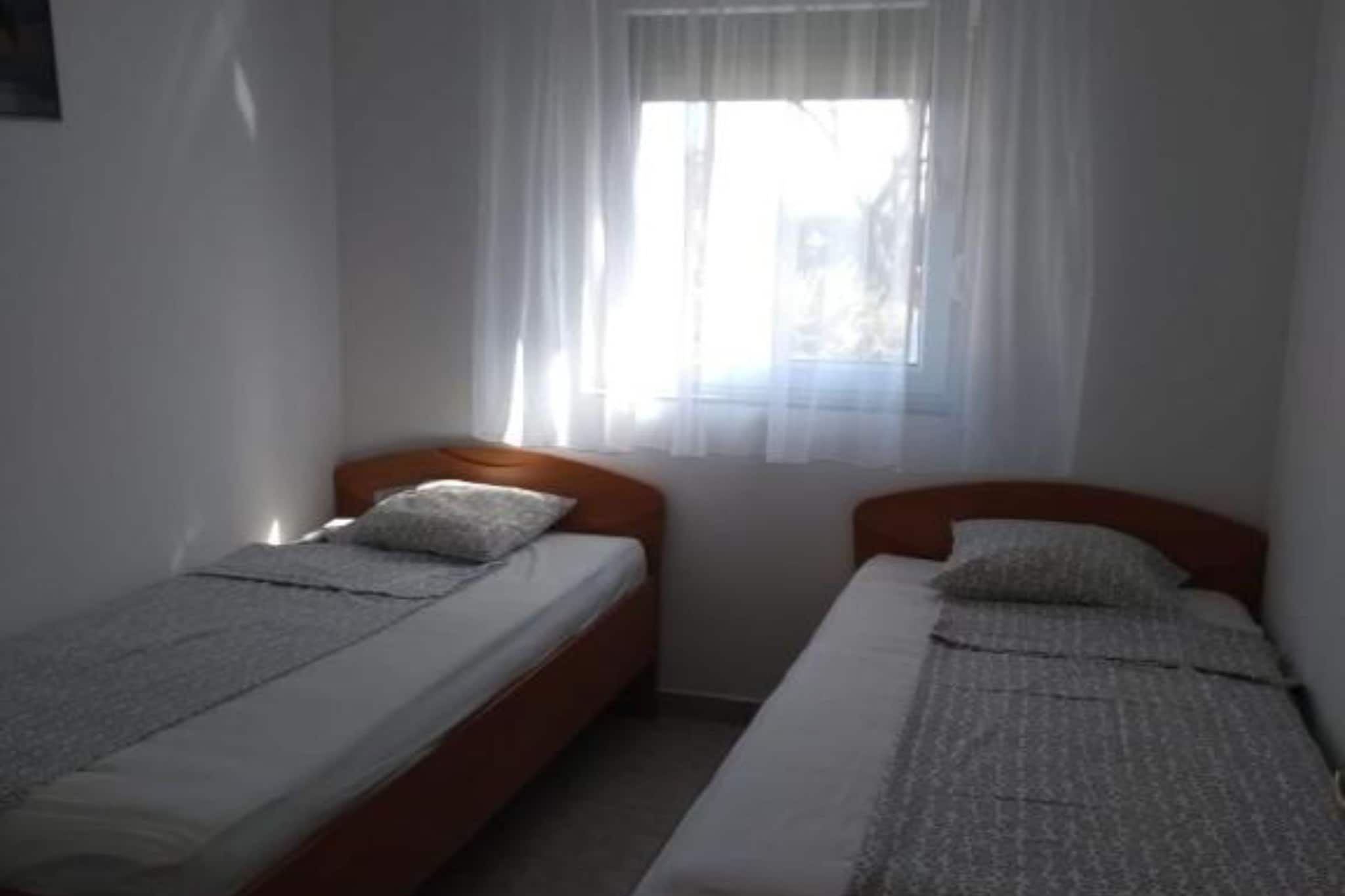 Studio Apartment-Chambre