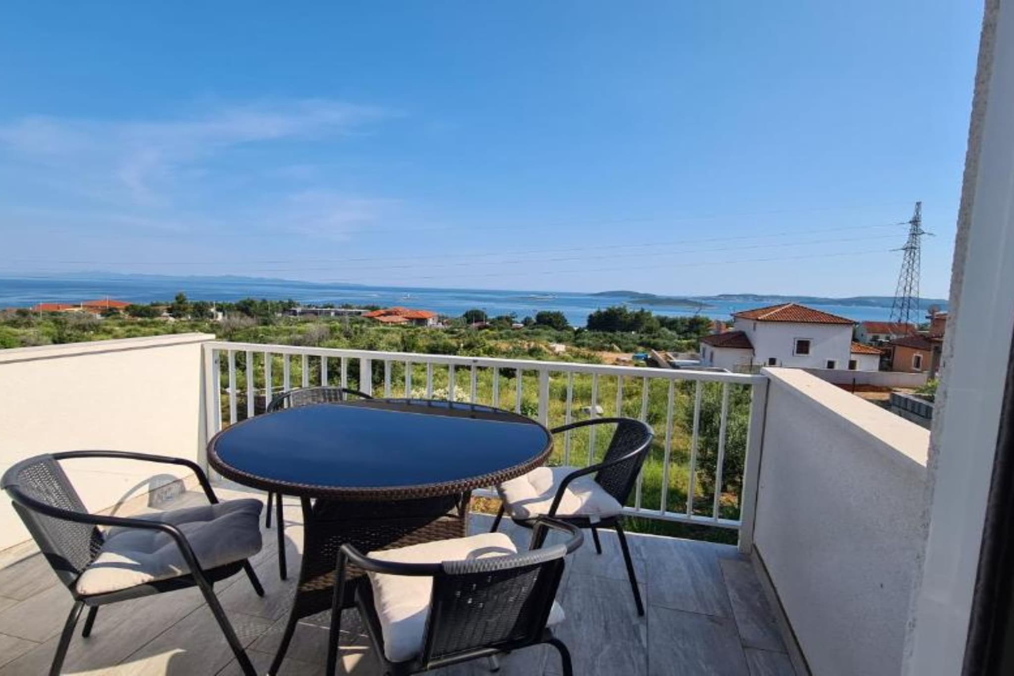 Apartment with Two Bathrooms-Terrasse/Balkon