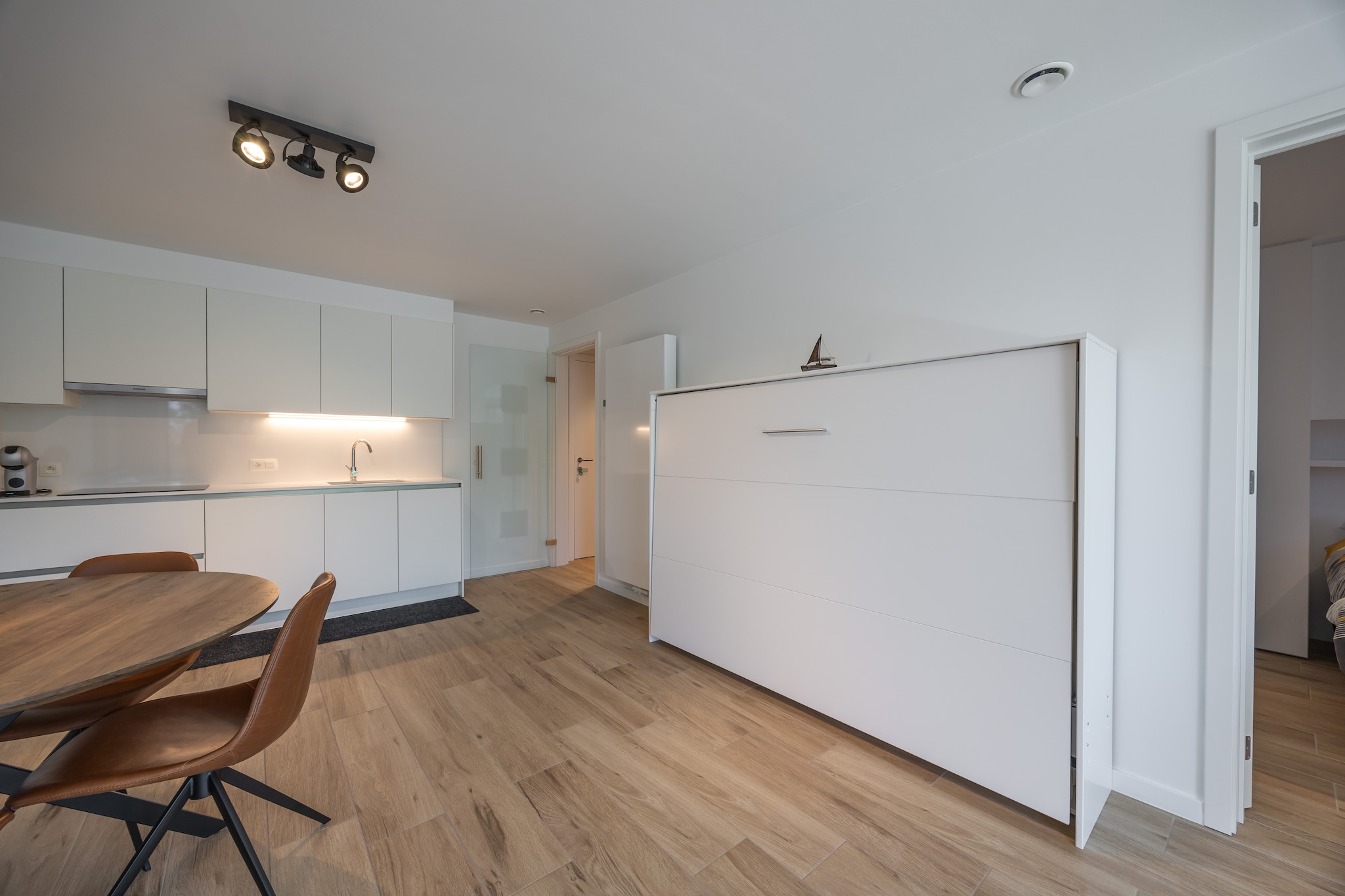 Central Park 14/0302 + parking 16-Kitchen