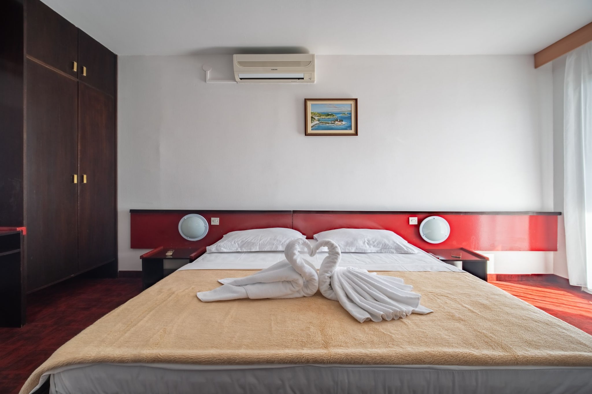 Hotel Issa - Double Room Sea View 18-Chambre