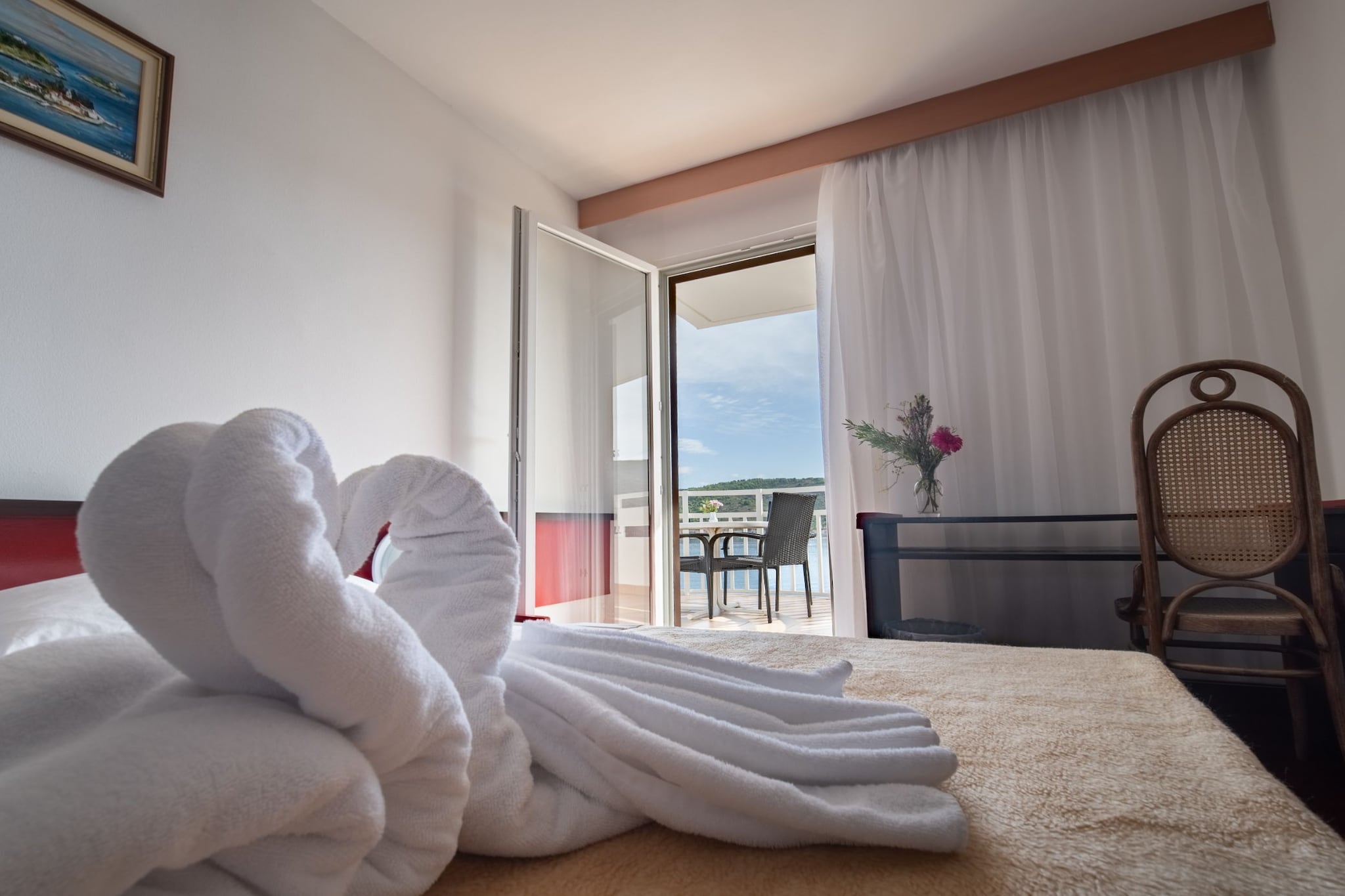 Hotel Issa - Double Room Sea View 18-Chambre
