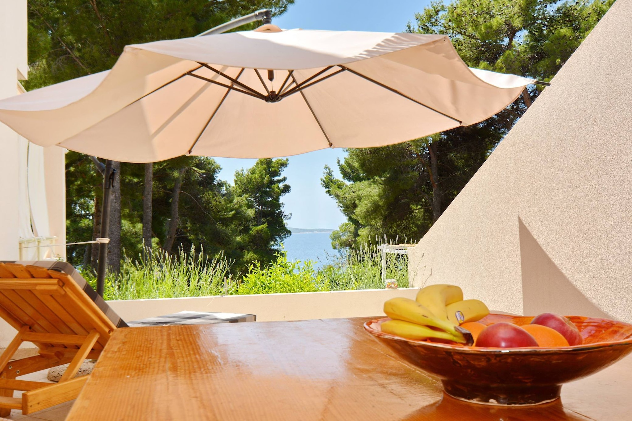 Seafront Apartments Deveron - Two Bedroom Apartment with Balcony and Sea View (Hvar)-Terrace balcony