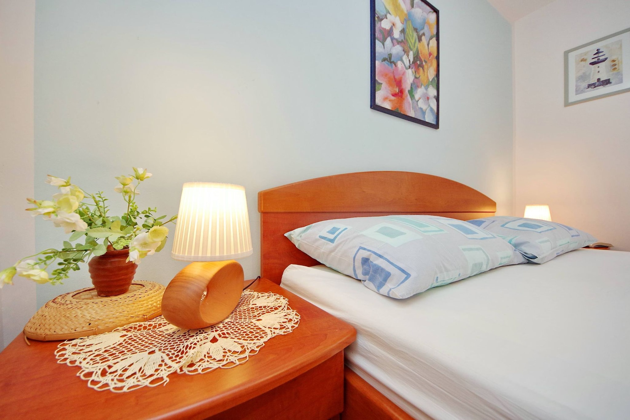 Seafront Apartments Deveron - Duplex Two Bedroom Apartment with Balcony and Sea View (Island)-Bedroom