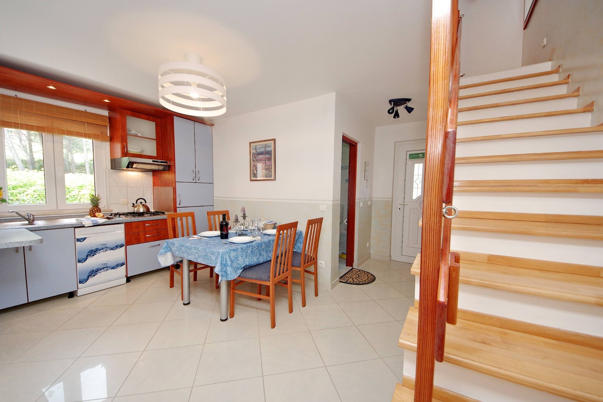 Seafront Apartments Deveron - Duplex Two Bedroom Apartment with Balcony and Sea View (Island)-Kitchen