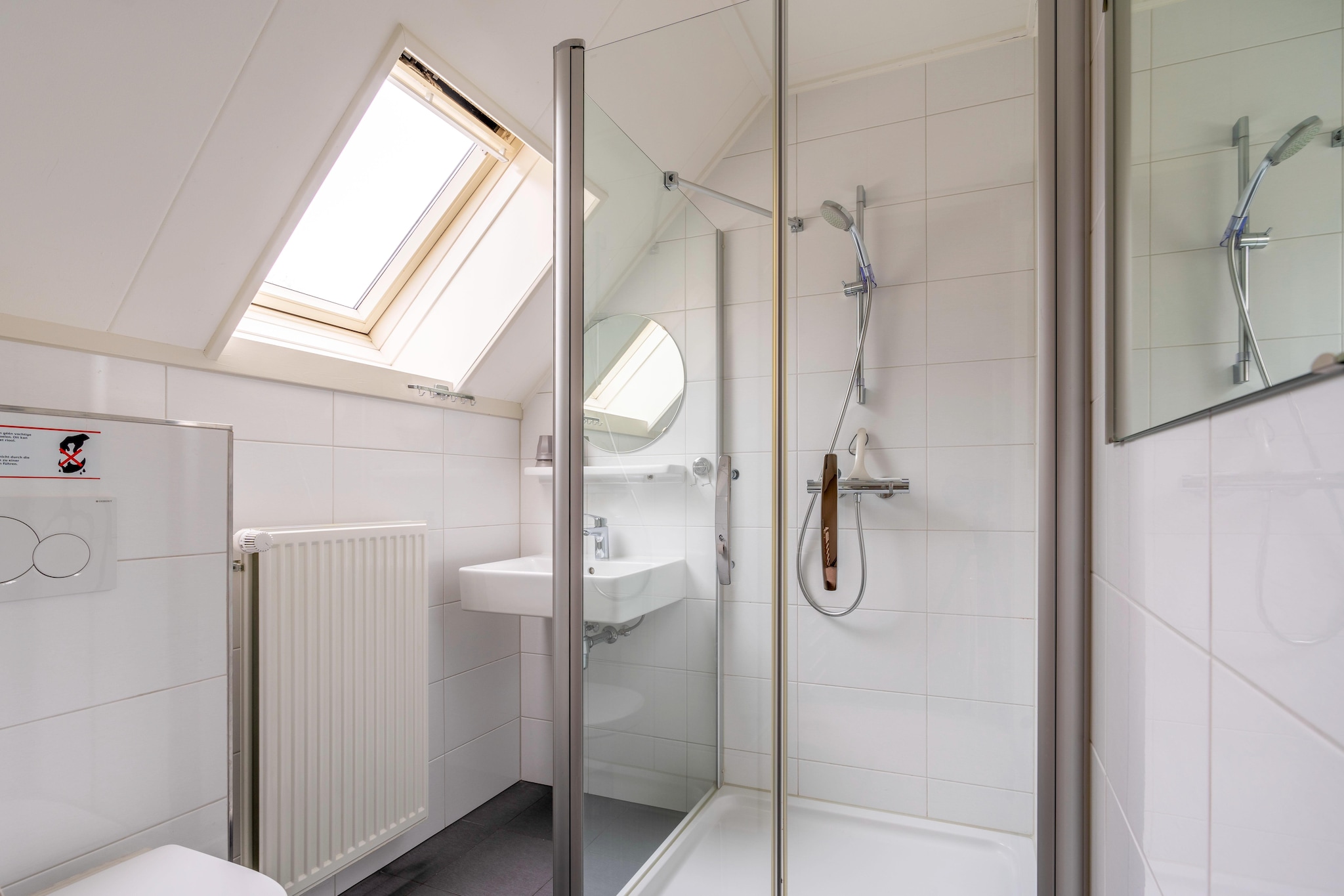 Ruijslaan 69 - Huis Ter Duin-Badkamer