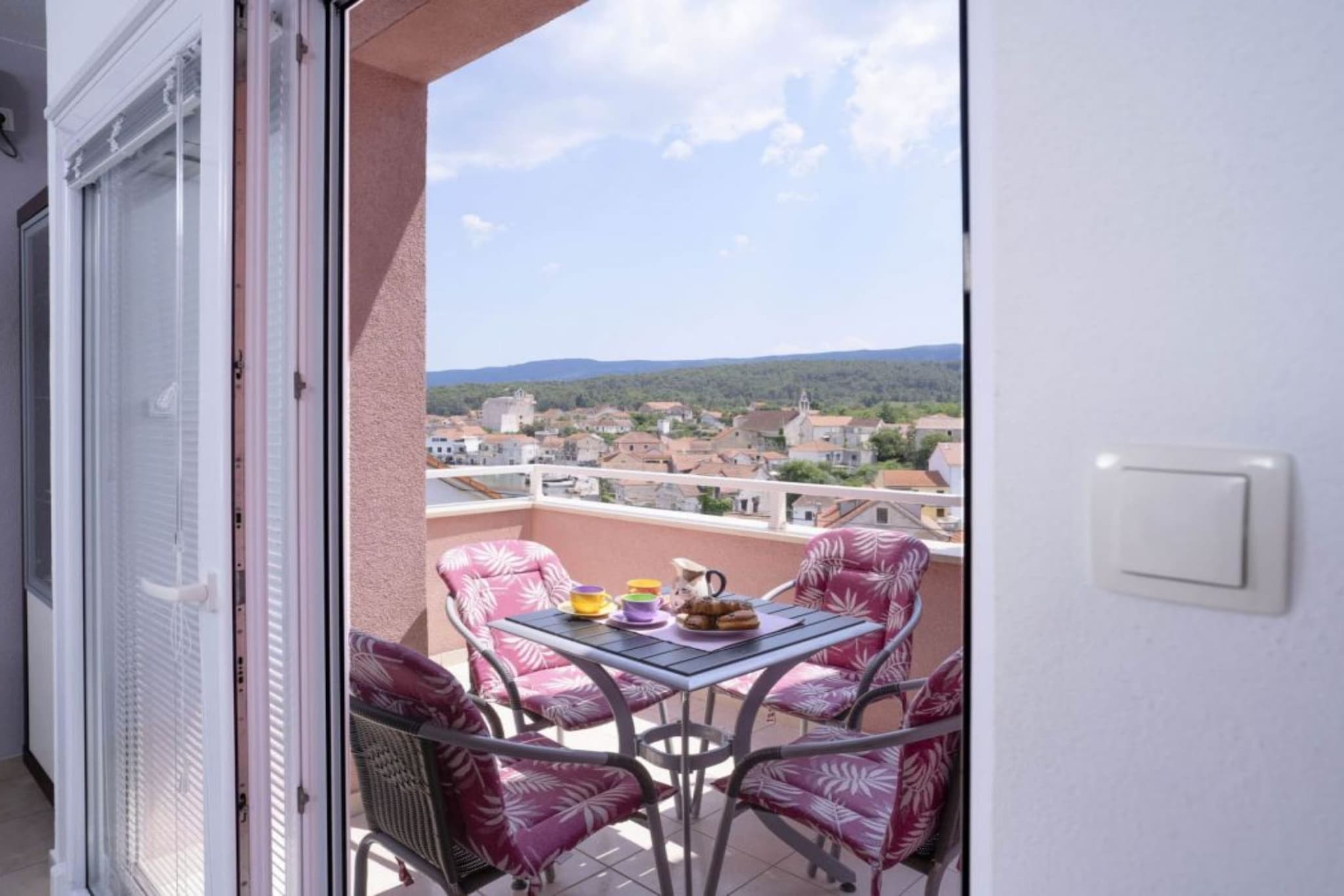 One Bedroom Apartment with Balcony and Sea View 2-Terrace balcony
