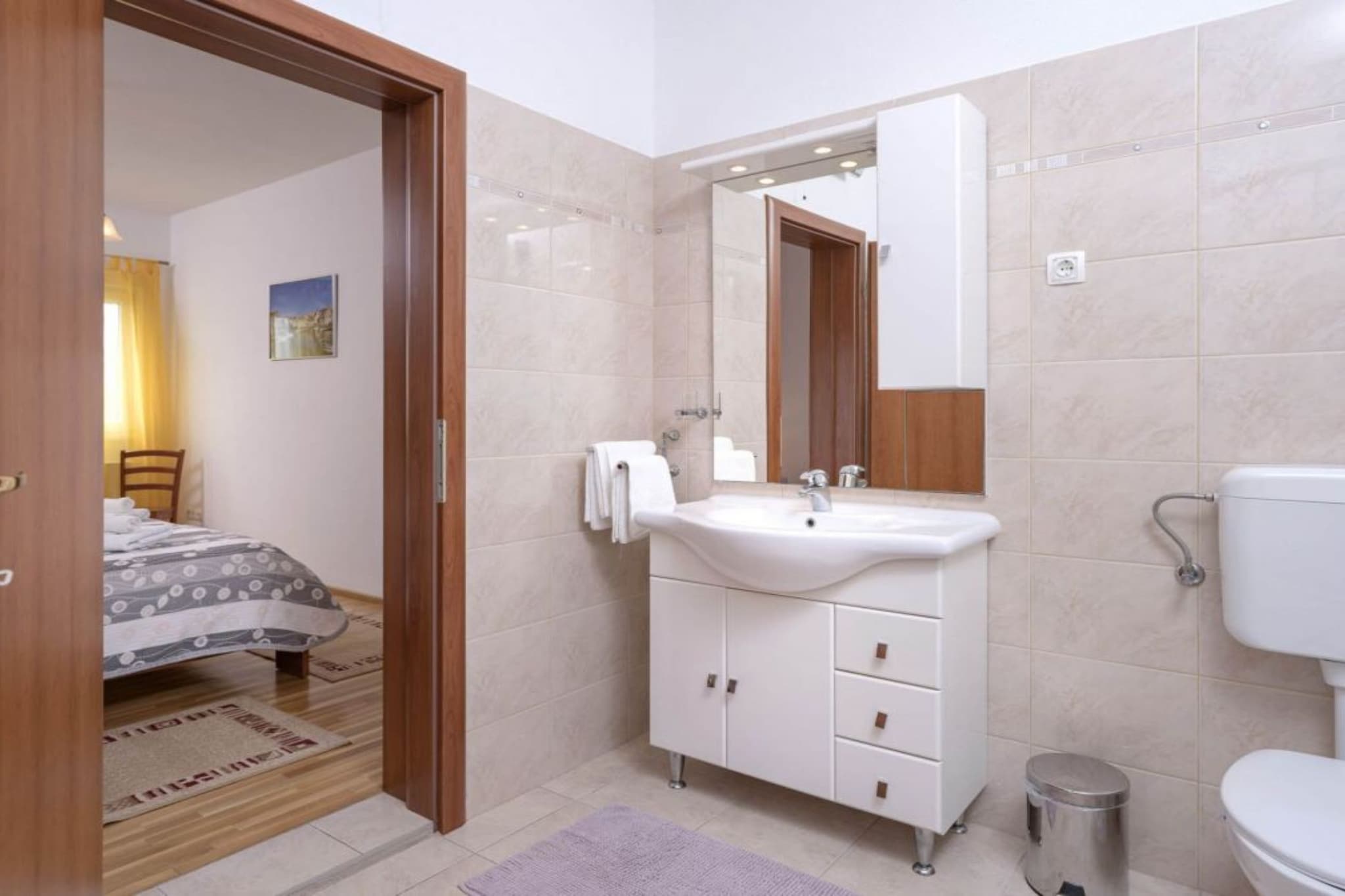 One Bedroom Apartment with Balcony and Sea View 2-Bathroom