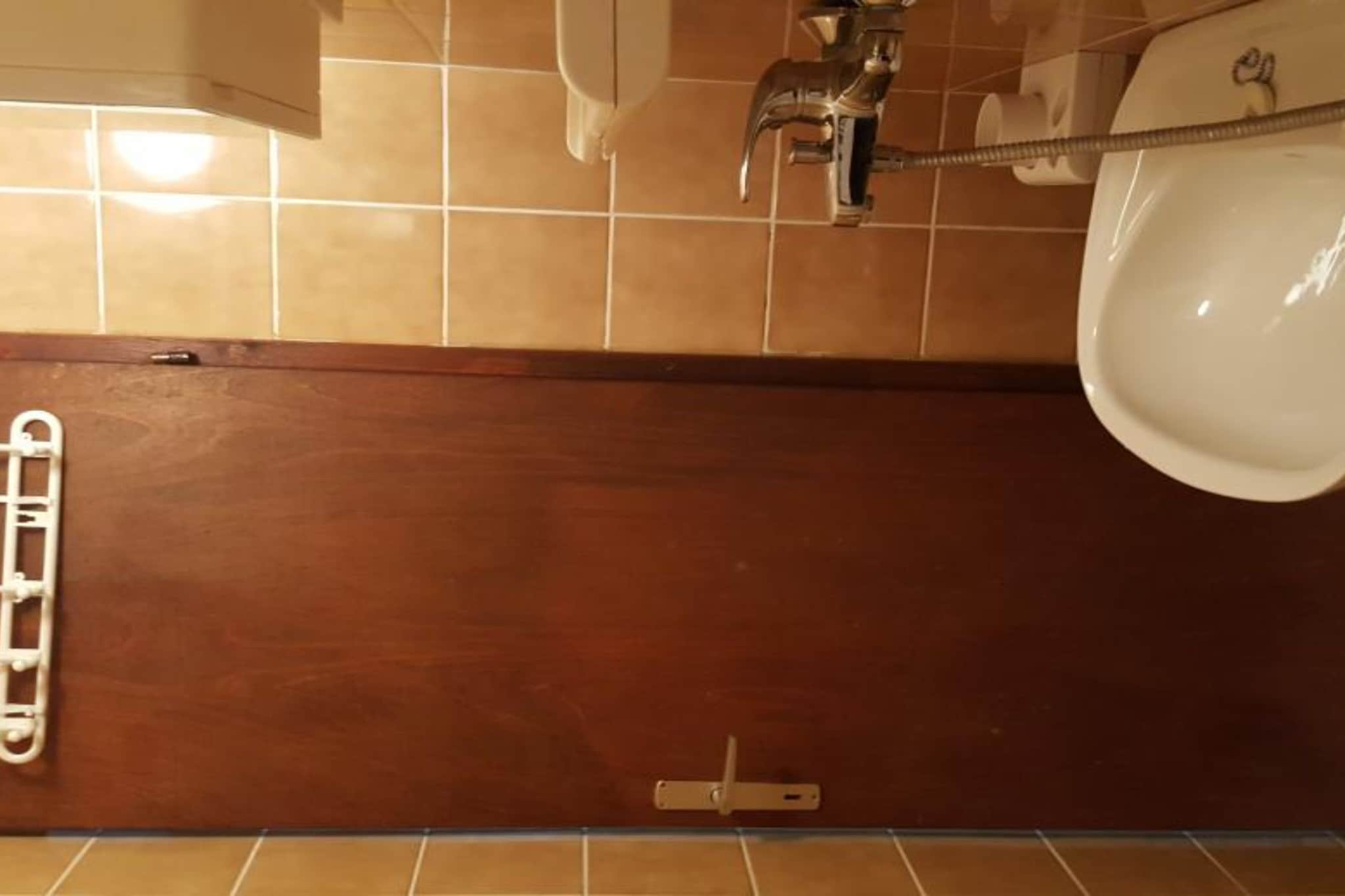 Comfortable Budva Rooms with Easy Access to Sveti Stefan - Triple Room 6-Salle de bain