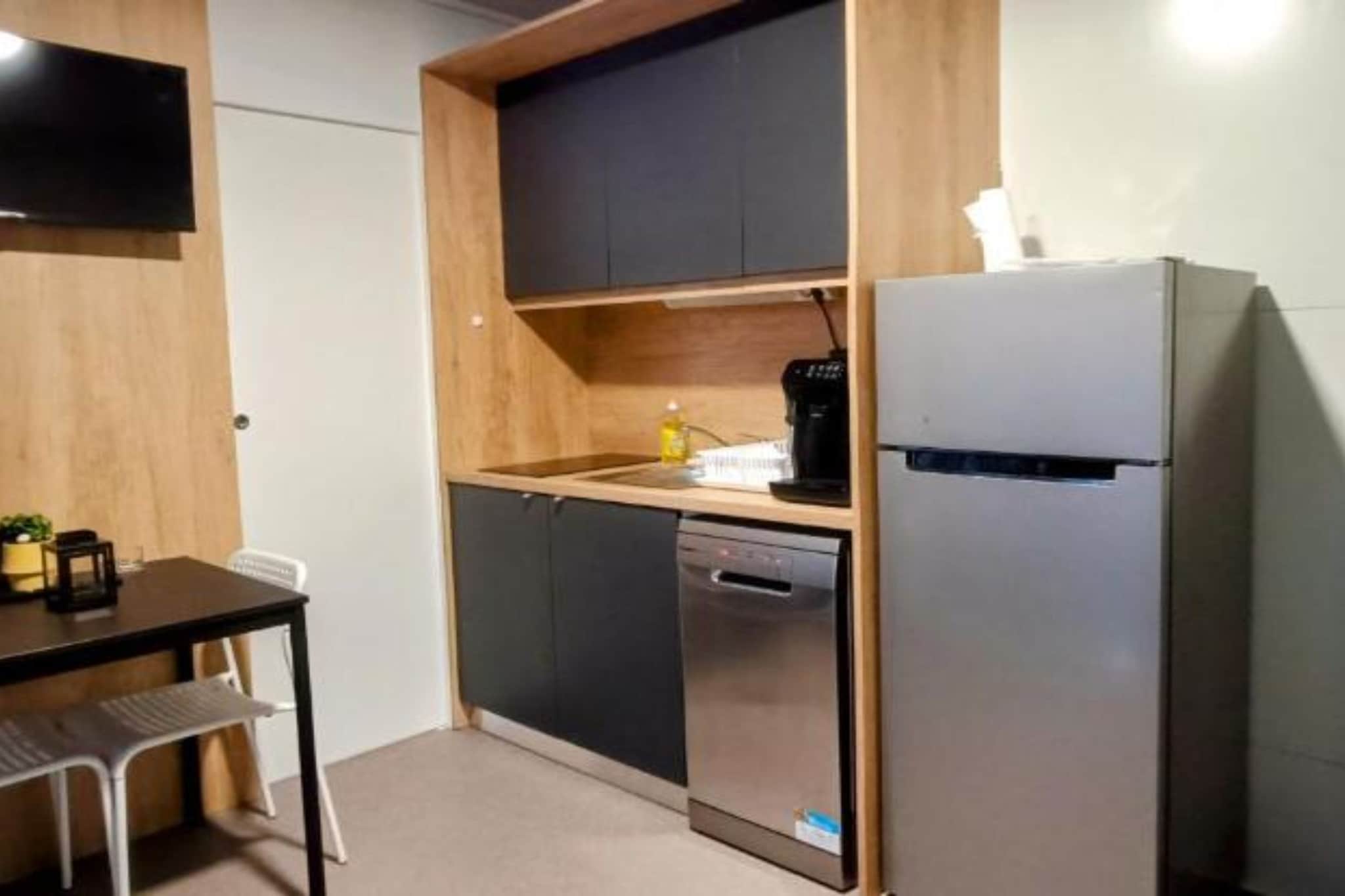 SAK Mobile Homes - Two Bedroom Mobile Home with Terrace (Br1)-Küche
