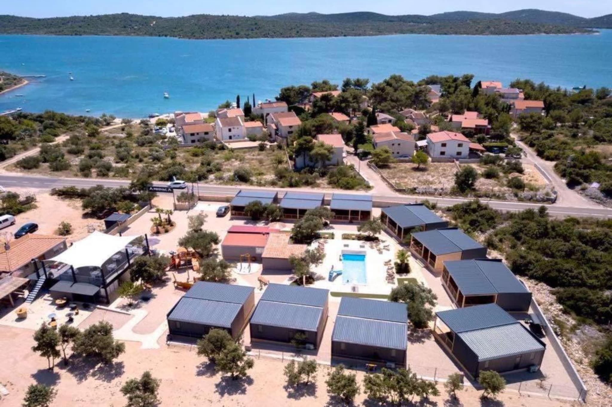 SAK Mobile Homes - Classic Two Bedroom Mobile Home with Terrace and Sea View (Br2)-Im Freien