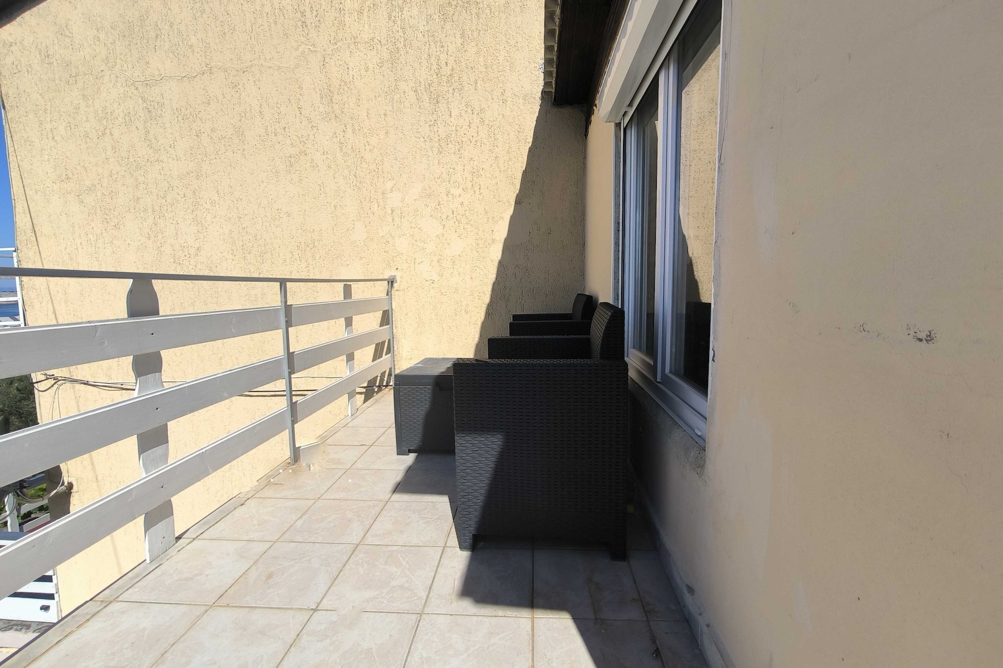 Serene Barbat Escape with Just Minutes from the Beach - One Bedroom Apartment with Balcony 3-Im Freien