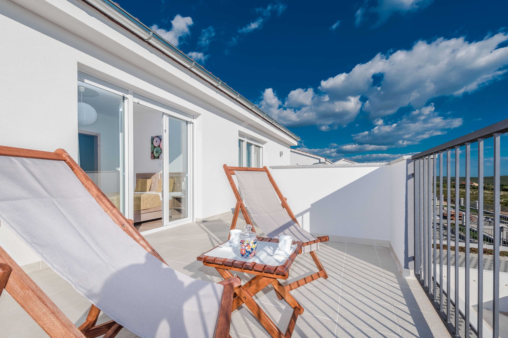 Luxury Escape with Swimming Pool & Modern Design - Four Bedroom Villa with Private Pool ( Villa 1)-Terrasse