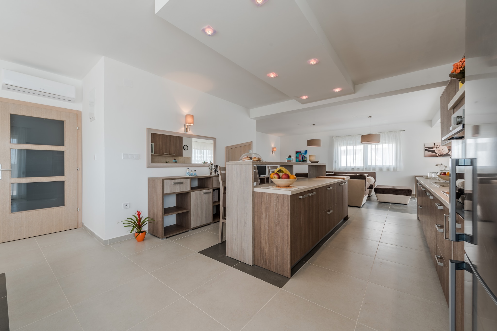 Luxury Escape with Swimming Pool & Modern Design - Comfort Four Bedroom Villa with Sea View and Private Pool ( Villa 7)-Küche