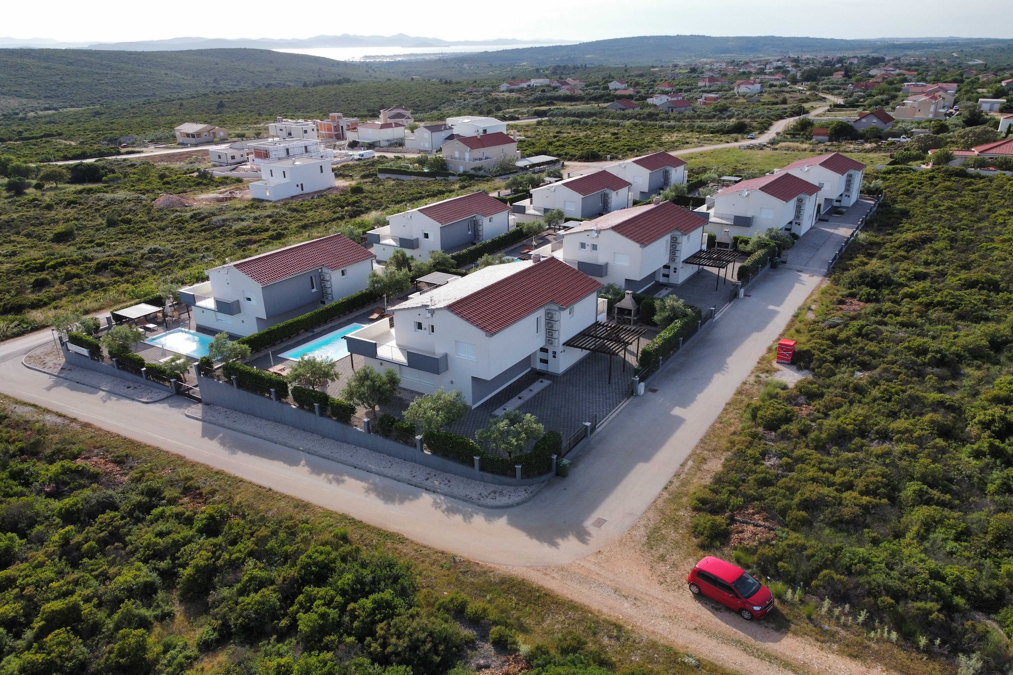 Luxury Escape with Swimming Pool & Modern Design - Comfort Four Bedroom Villa with Sea View and Private Pool ( Villa 7)-Im Freien