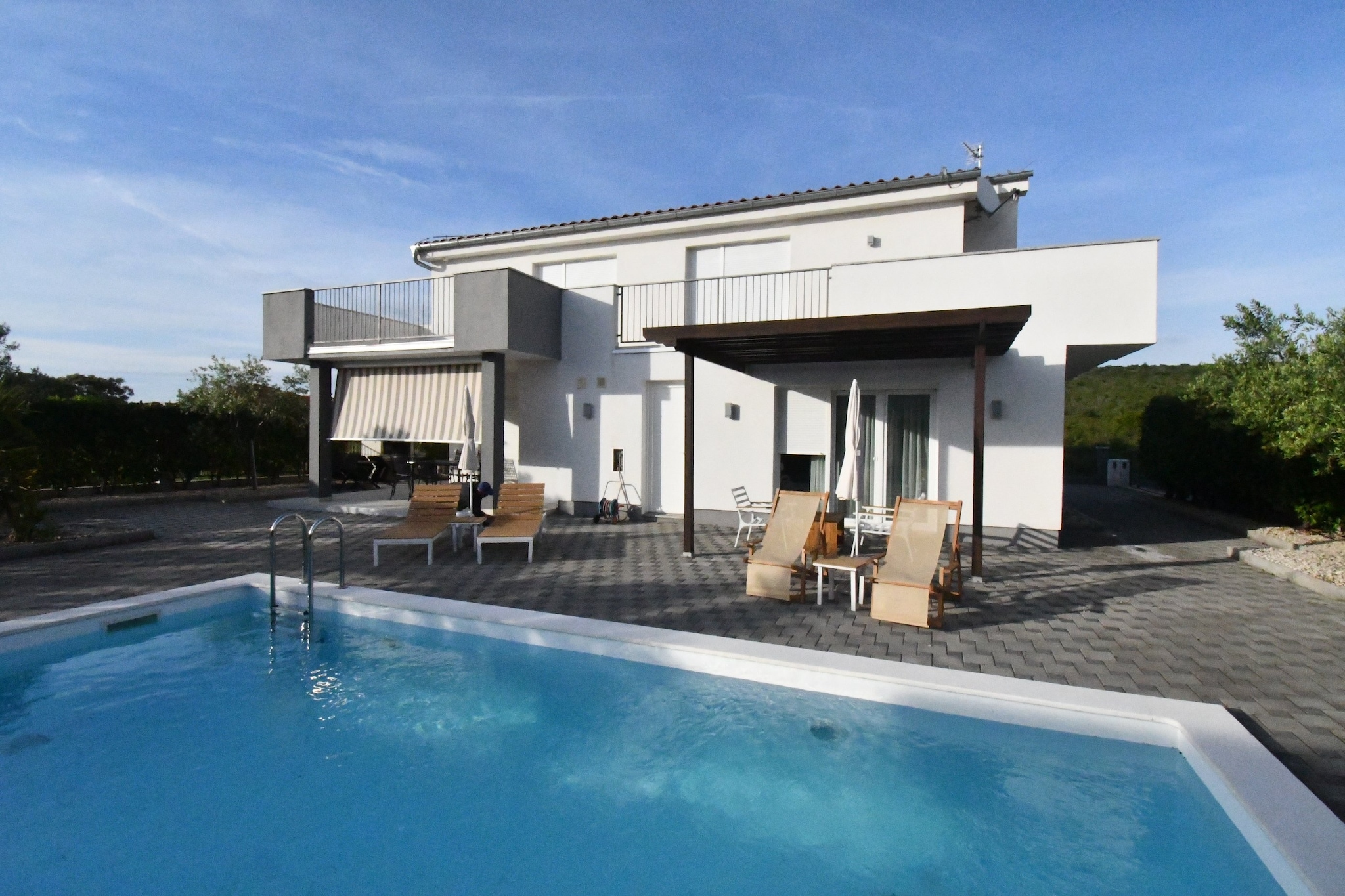 Luxury Escape with Swimming Pool & Modern Design - Four Bedroom Villa with Sea View and Private Pool ( Villa 8)-Piscine