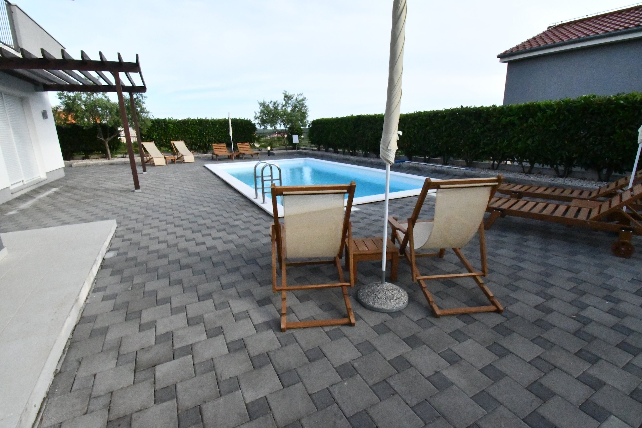 Luxury Escape with Swimming Pool & Modern Design - Deluxe Four Bedroom Villa with Sea View and Private Pool (Villa 5)-Schwimmbad