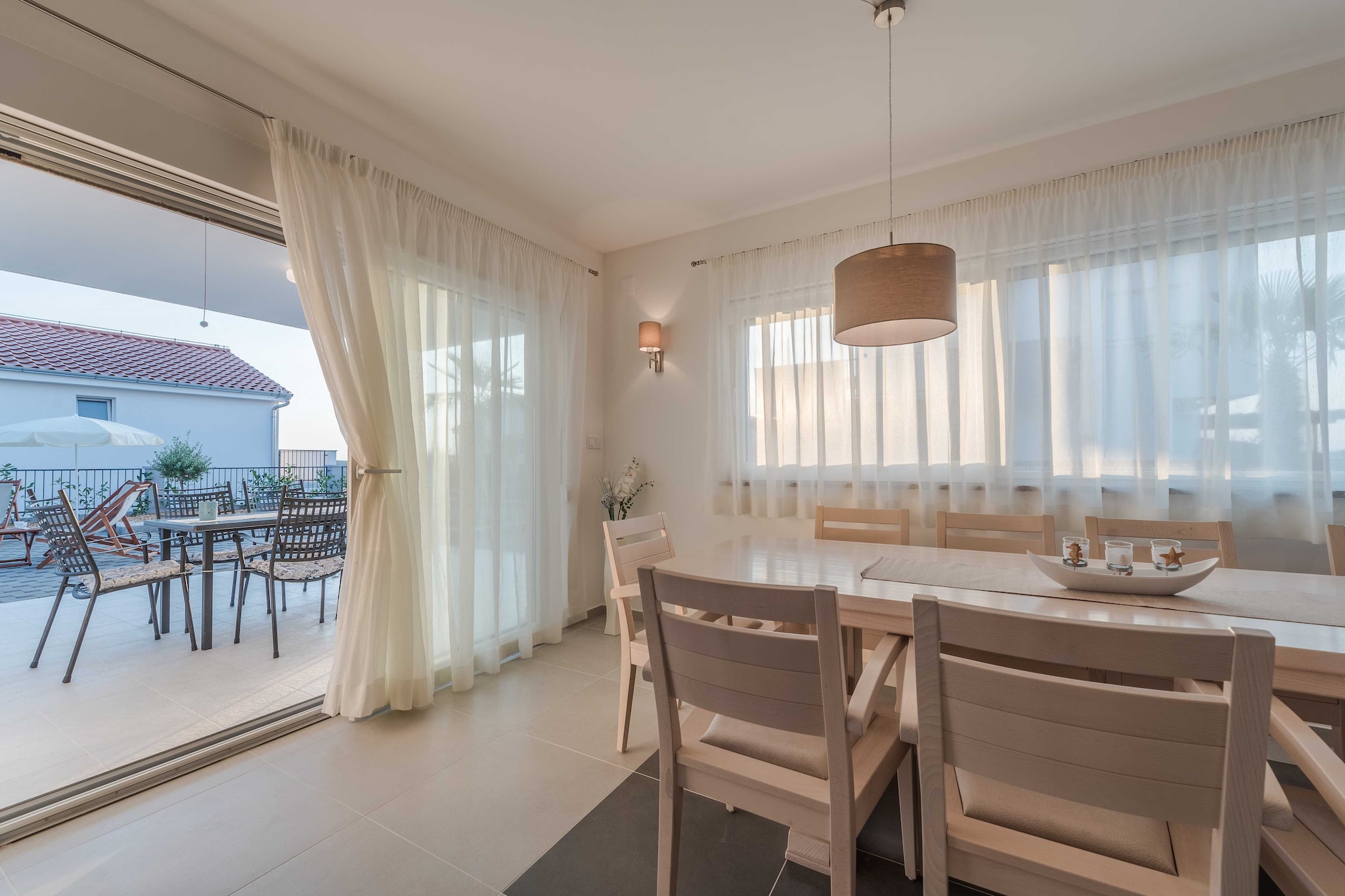 Luxury Escape with Swimming Pool & Modern Design -Deluxe Four Bedroom Villa with Private Pool (Villa 6)-Küche