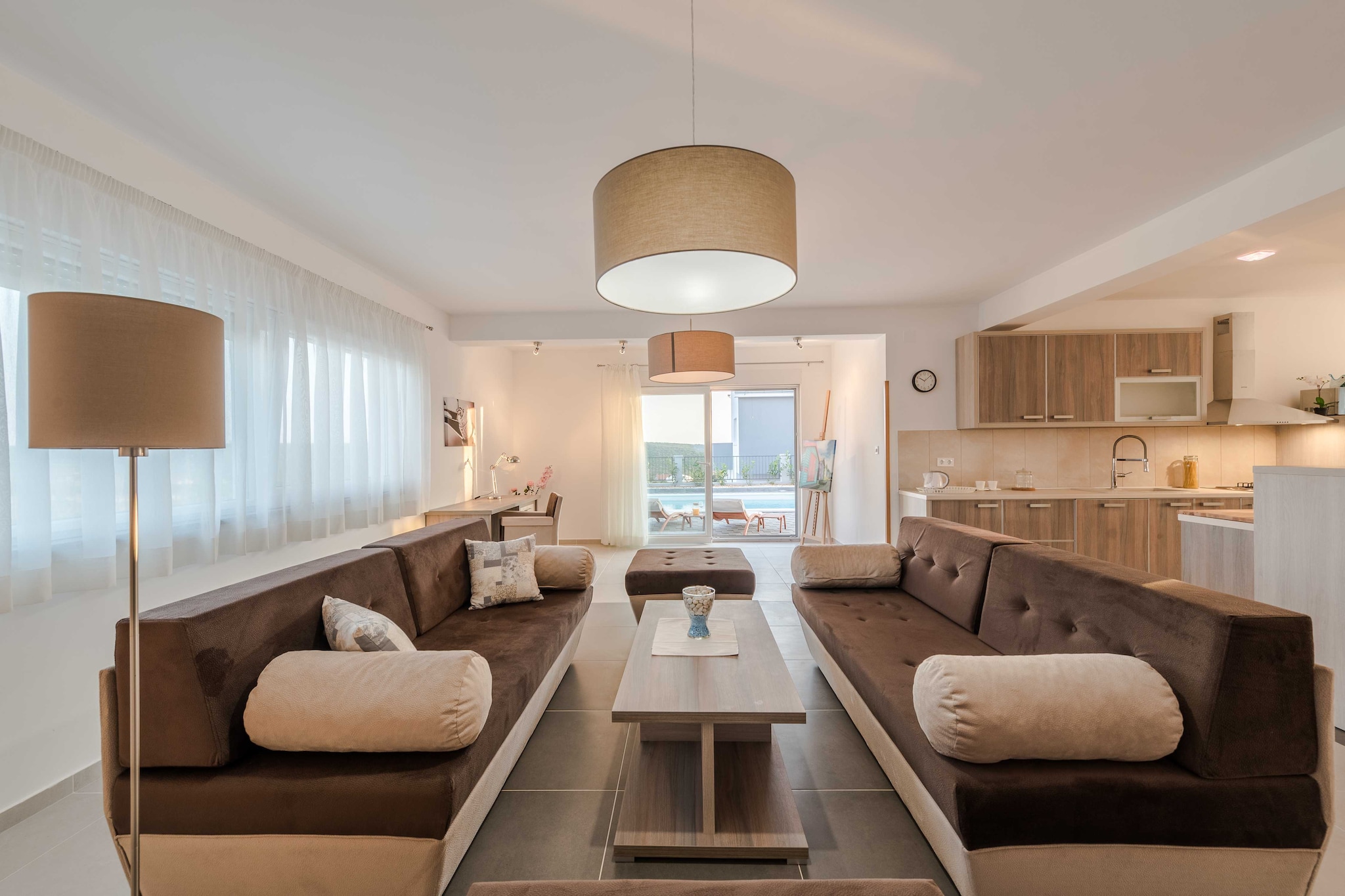 Luxury Escape with Swimming Pool & Modern Design -Deluxe Four Bedroom Villa with Private Pool (Villa 6)-Wohnzimmer