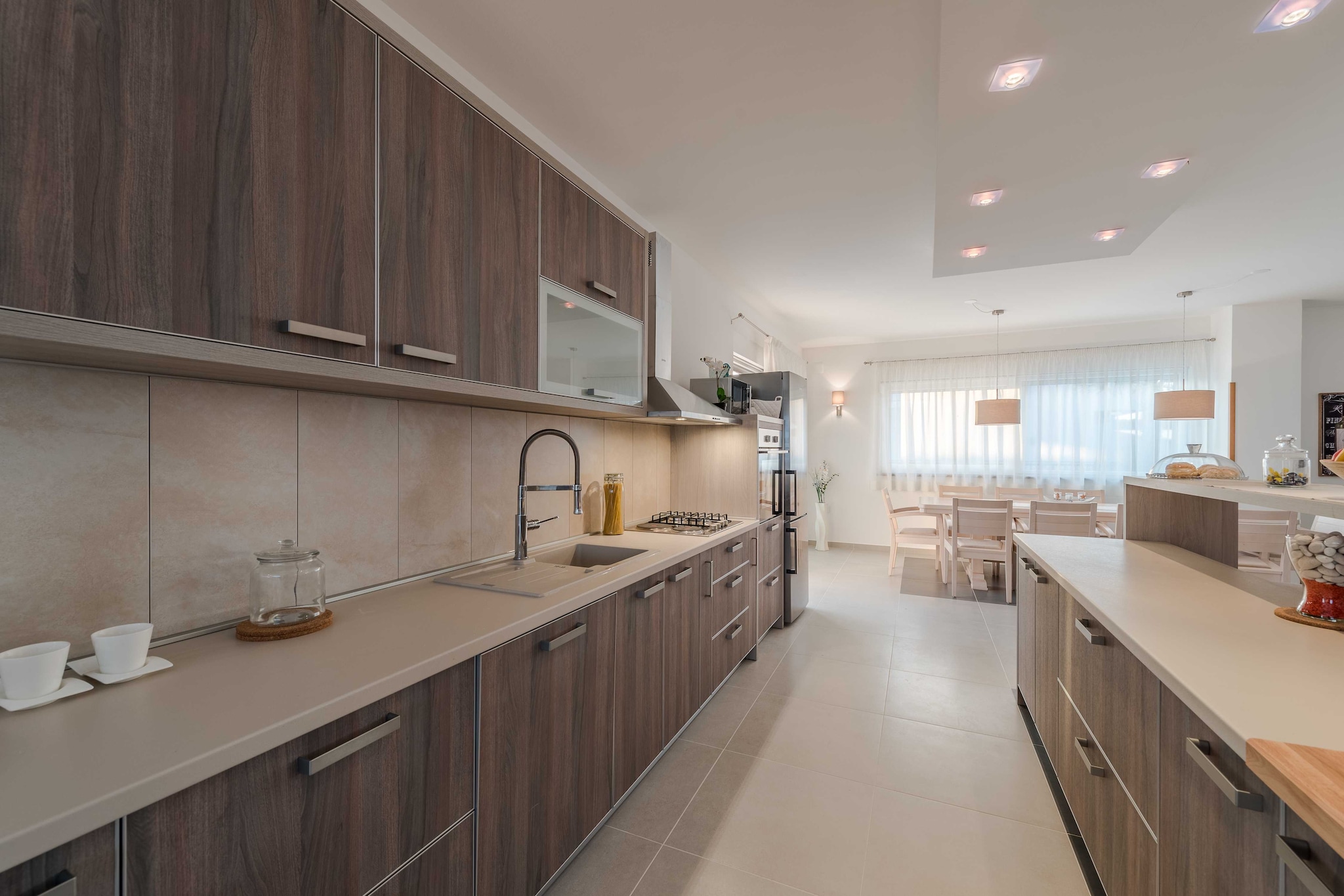Luxury Escape with Swimming Pool & Modern Design -Deluxe Four Bedroom Villa with Private Pool (Villa 6)-Küche
