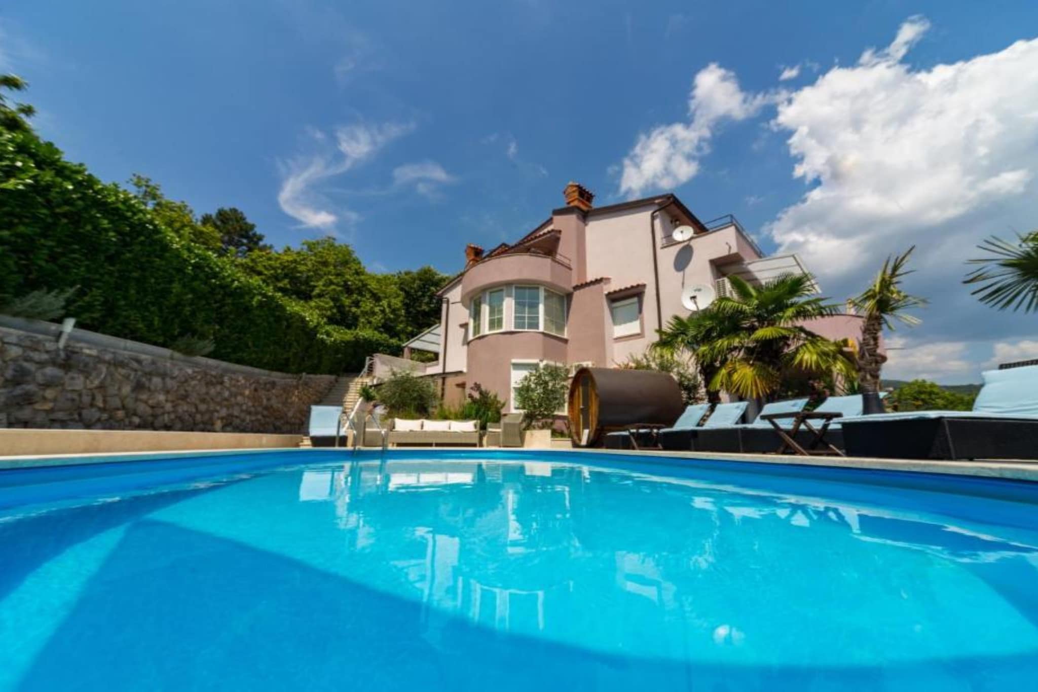 Apartments Melanie - Oprić Hills Studio apartment with balcony (C)-Piscine