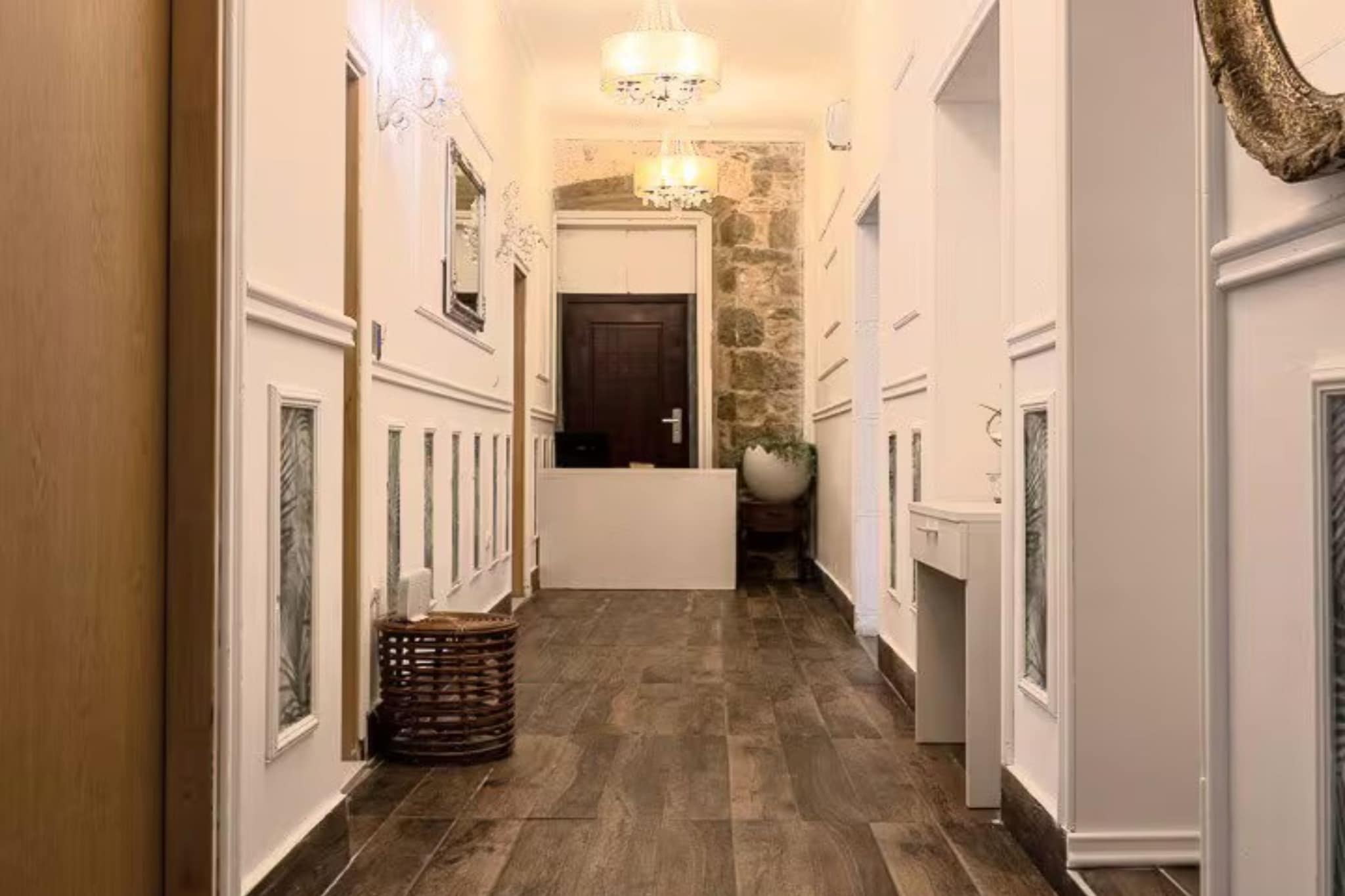Silver Gate Rooms-Diocletian's Palace - Twin Room-Innenbereich
