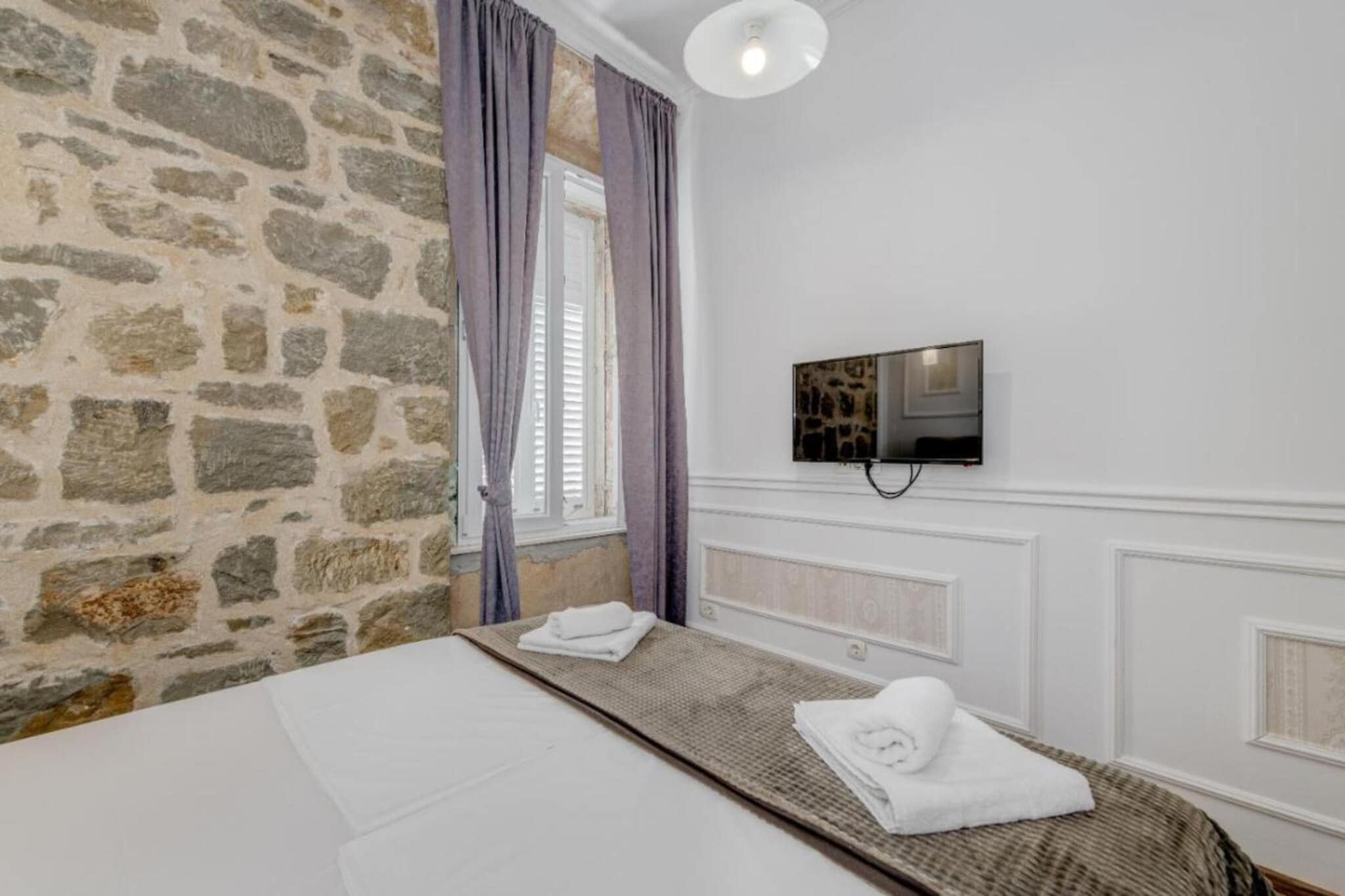 Silver Gate Rooms-Diocletian's Palace - Double Room