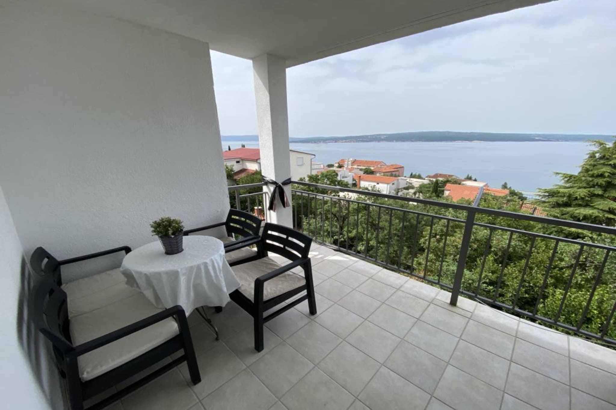 Duga House Room S6