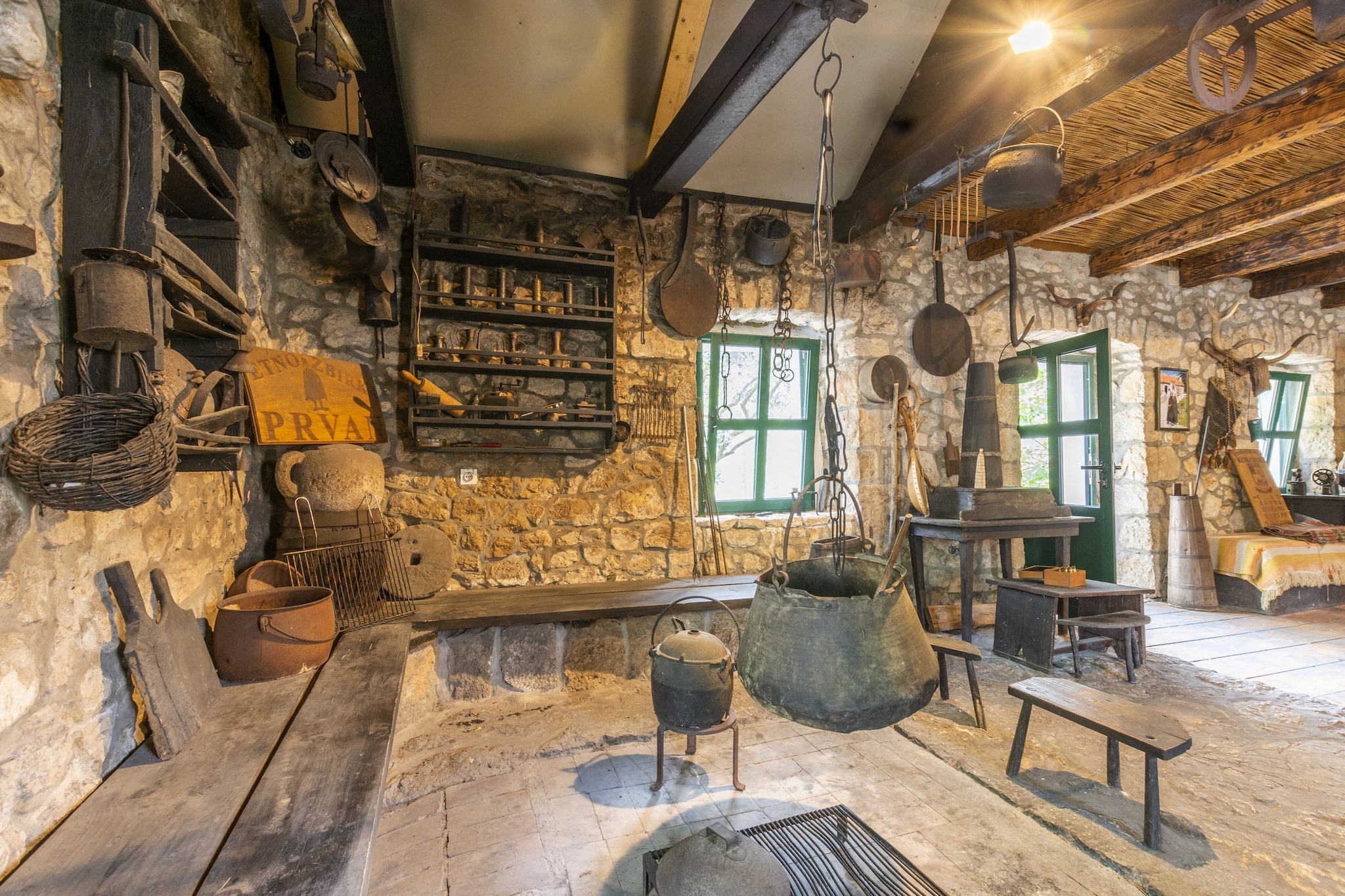 Rustical Resort Kokorići with Shared Outdoor Swimming Pool - One Bedroom Apartment with Terrace-Cuisine