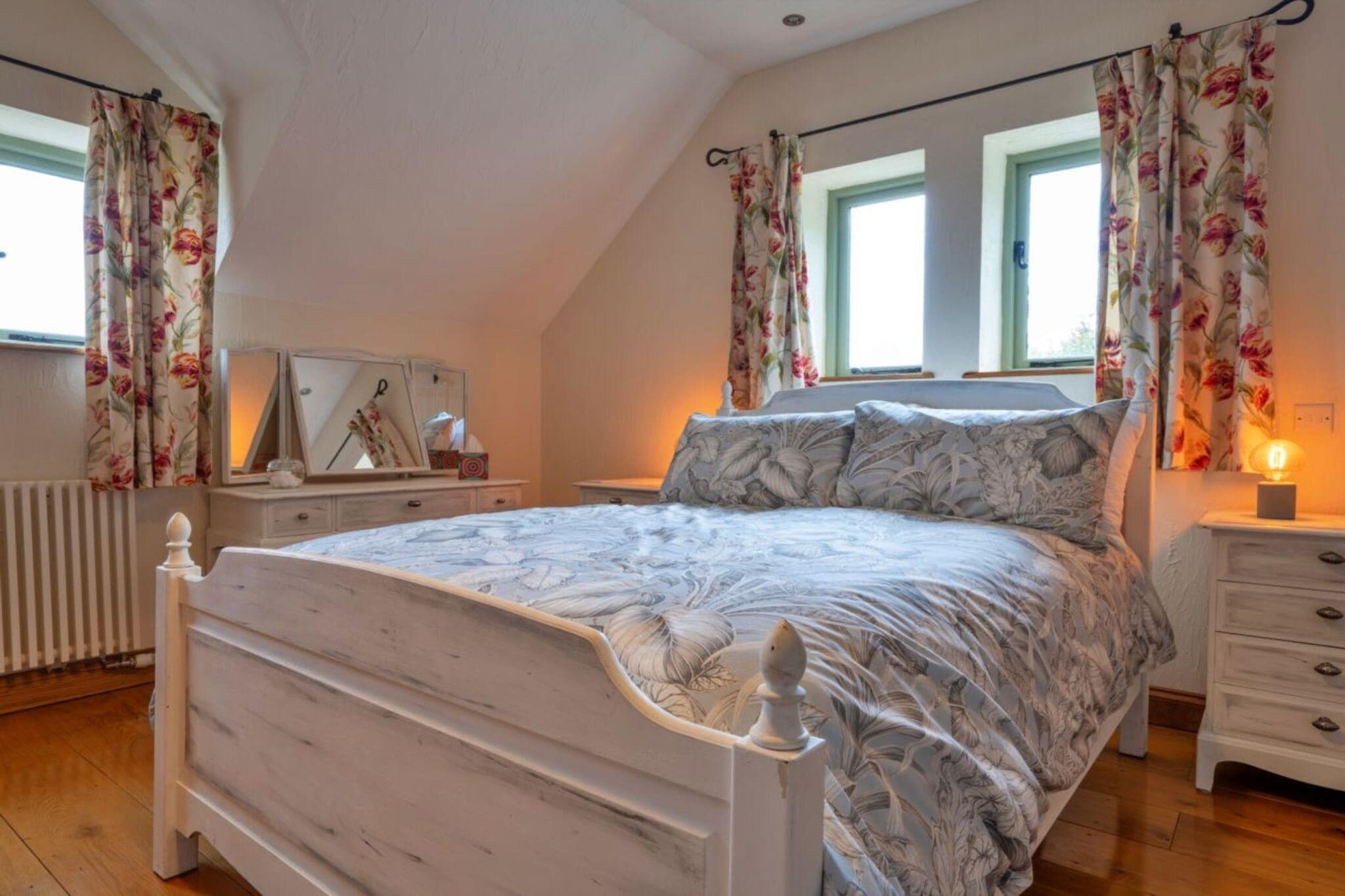 Rough Close Farm Cottage - Bedroom