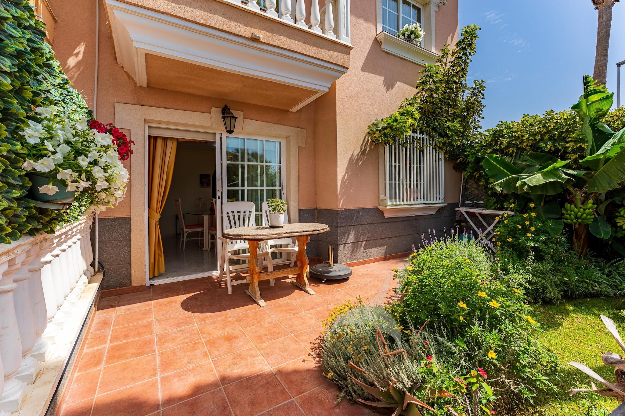 Delfin 2-Buitenkant zomer