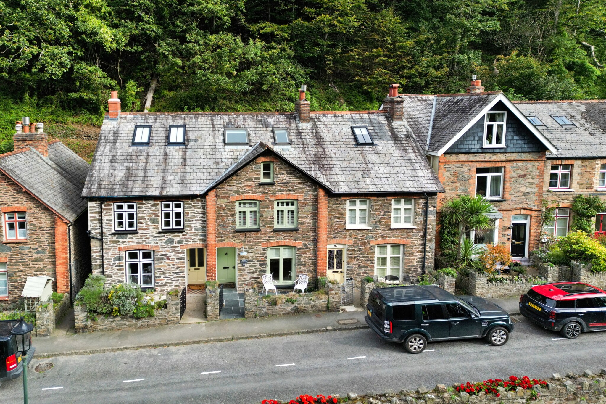 River Cottage - Exterior in summer