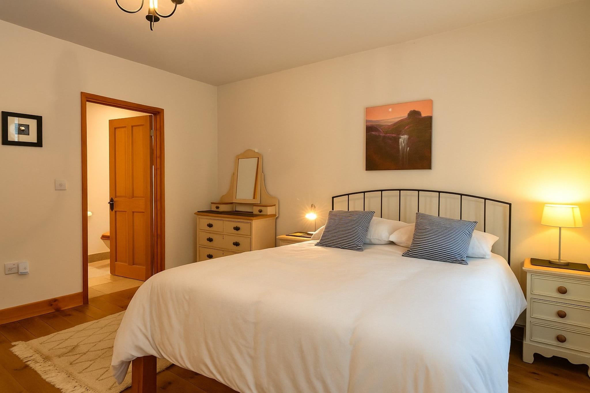 River Cottage - Bedroom