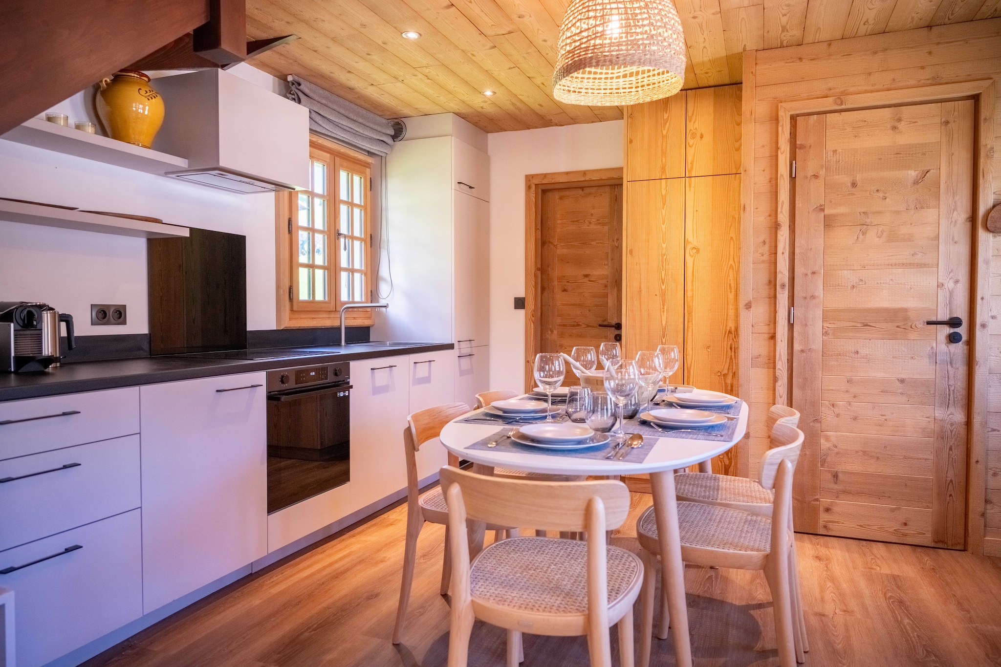 Cozy Chalet 3BR/6P with Balcony â€“ MegÃ¨ve