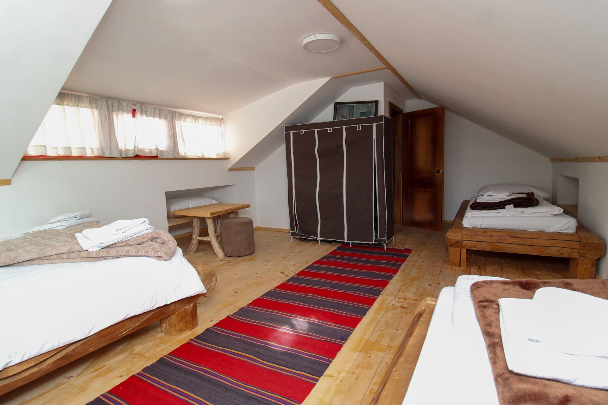 Ethno Village Dolina Mira - Three Bedroom Holiday Home - (Jahorina)-Slaapkamer
