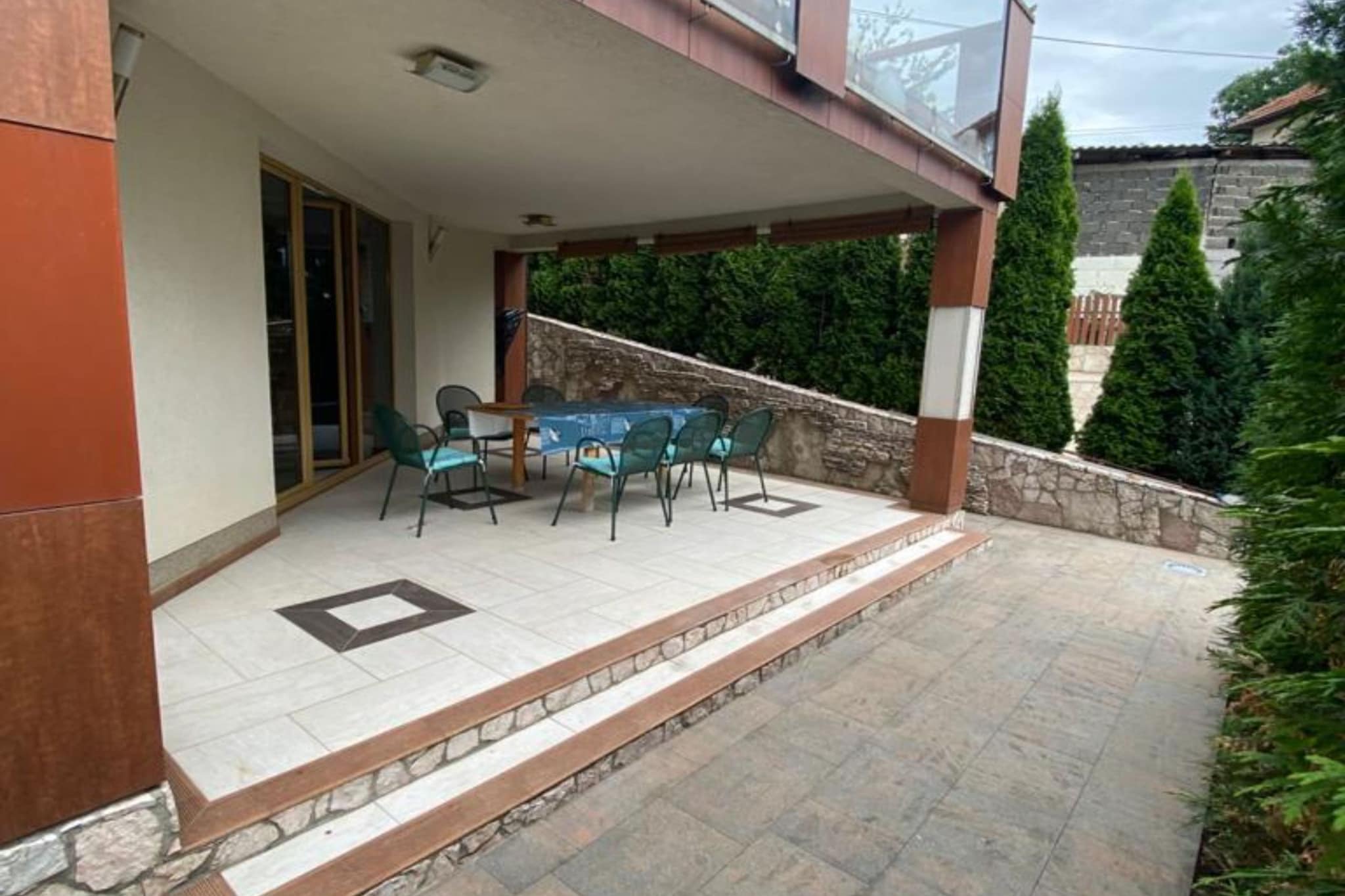Villa Sarajevo Hills - Five Bedroom Villa with Terrace and Garden-Terrasse