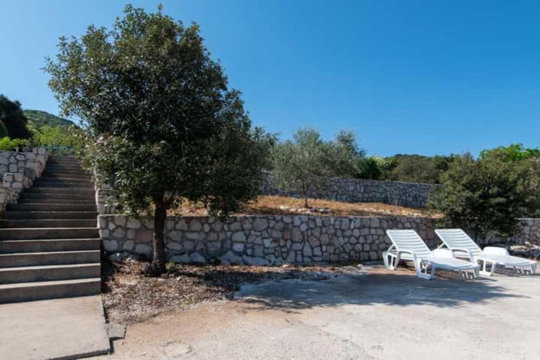 Spacious and Cozy Seafront Apartments - Two Bedroom Apartment  with Terrace and Sea View-Outdoor