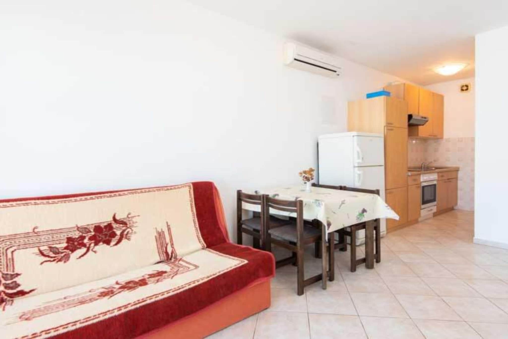 Spacious and Cozy Seafront Apartments - Two Bedroom Apartment  with Terrace and Sea View