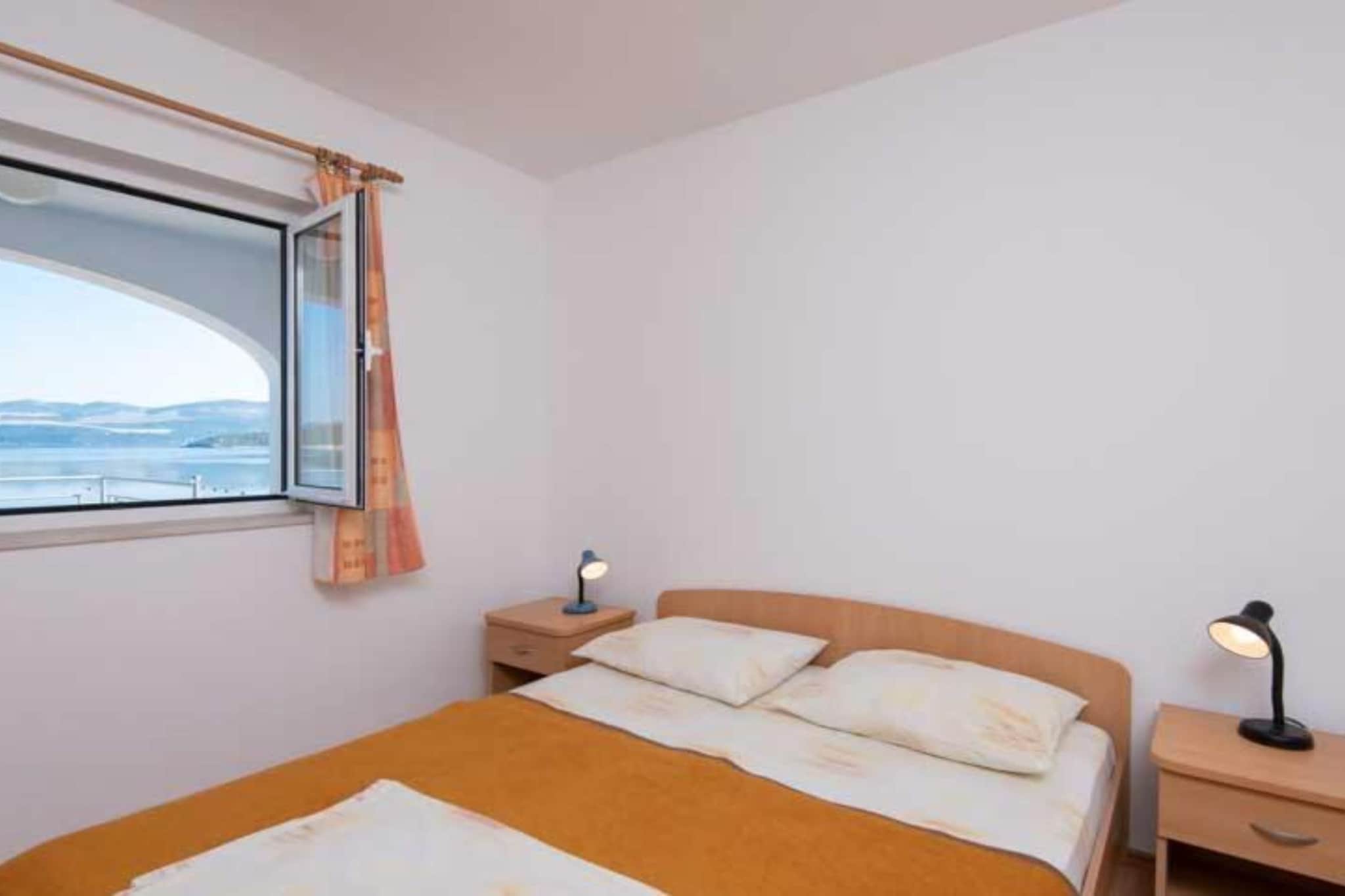 Spacious and Cozy Seafront Apartments - Two Bedroom Apartment  with Terrace and Sea View-Bedroom