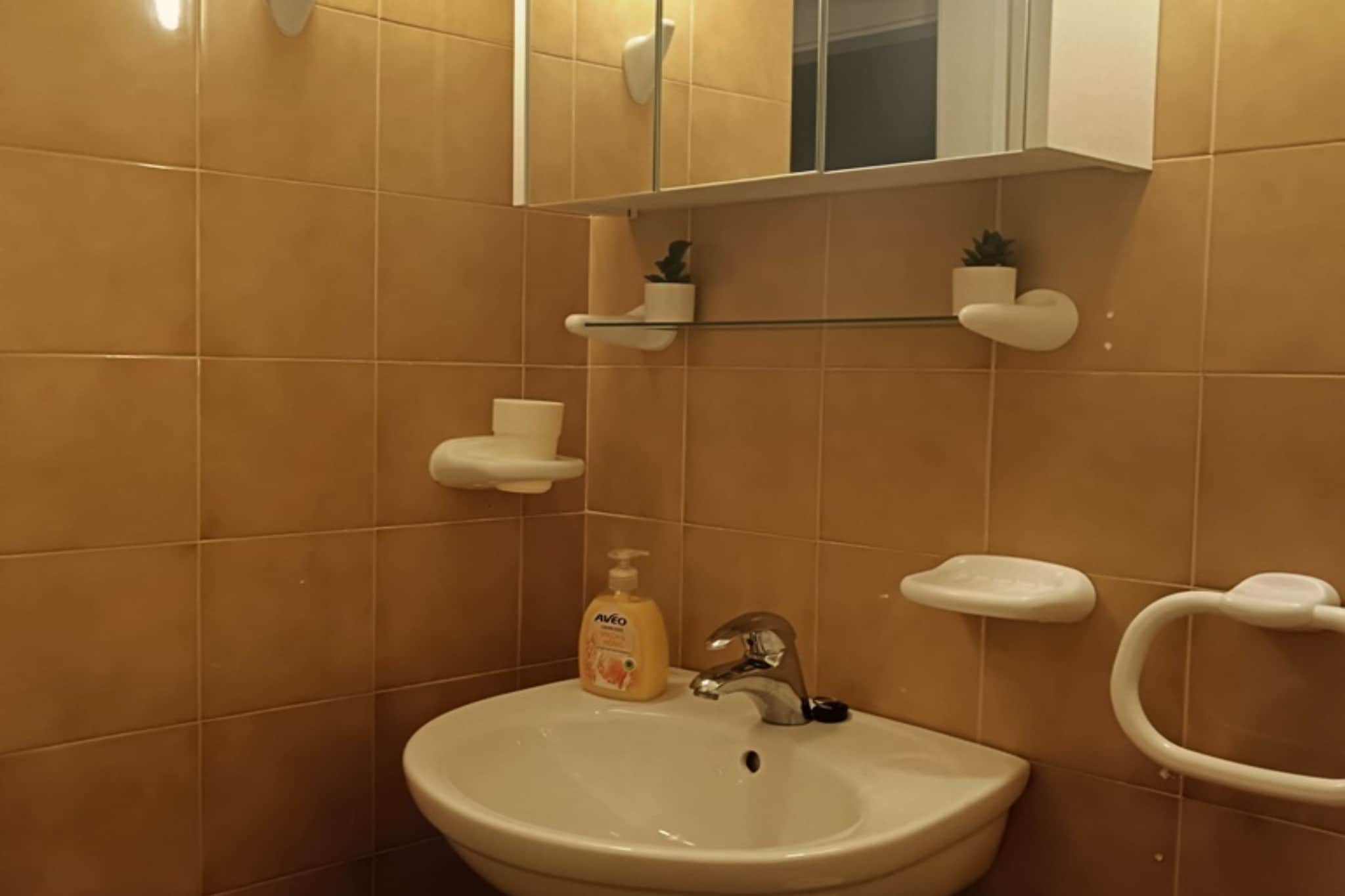 Charming Apartments Vanja with Style - Studio Apartment (Marijana)-Bathroom