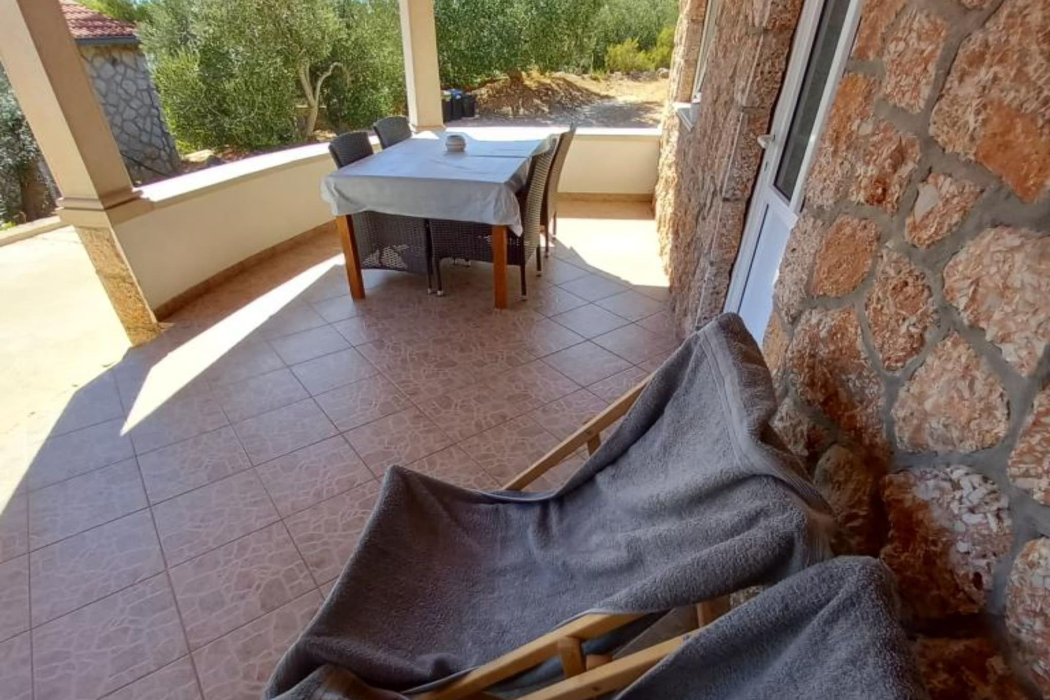 Comfort One Bedroom Apartment with Terrace and Sea view-Terrasse/Balkon