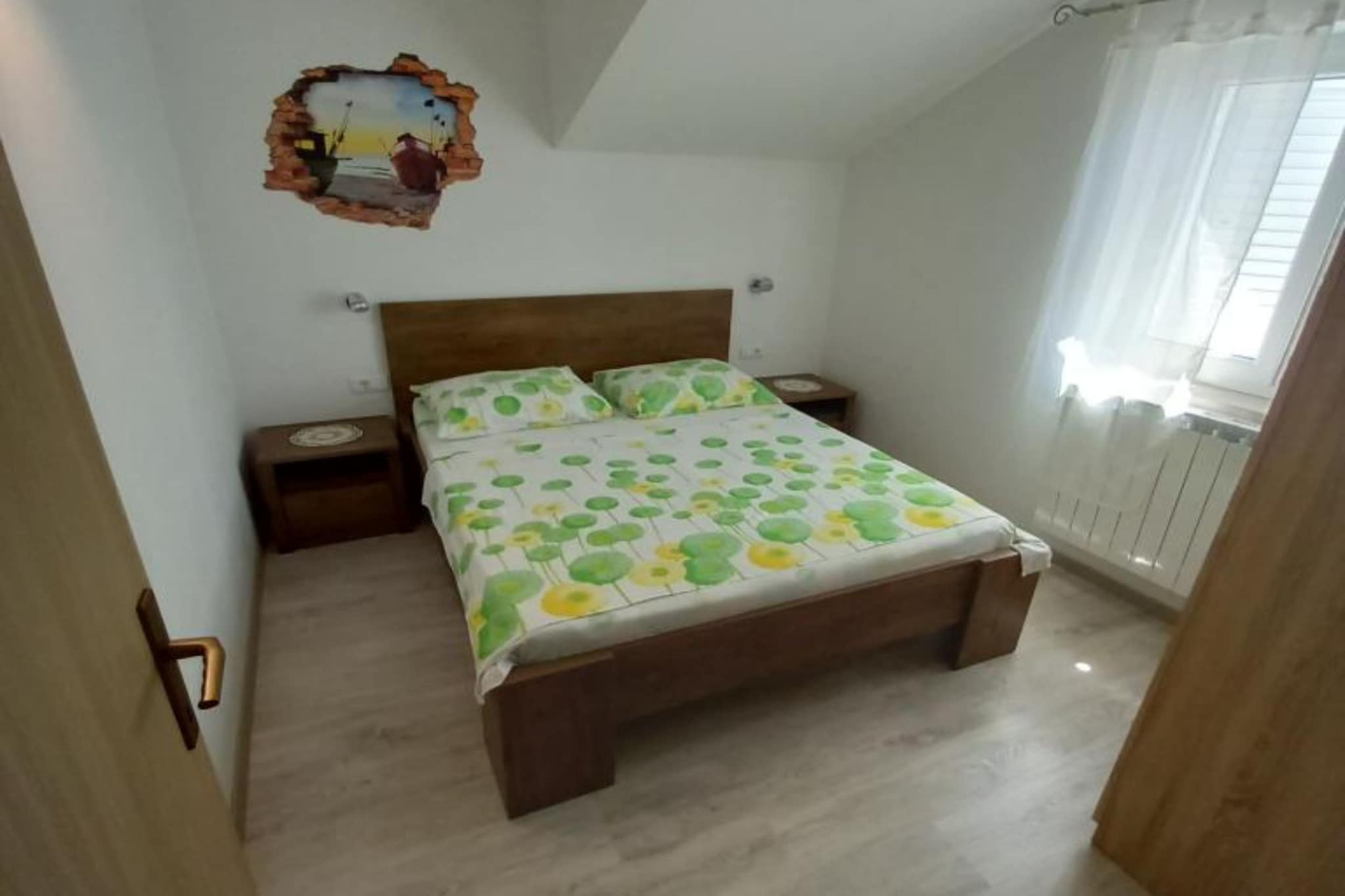 One Bedroom Apartment with Balcony and Sea View-Chambre