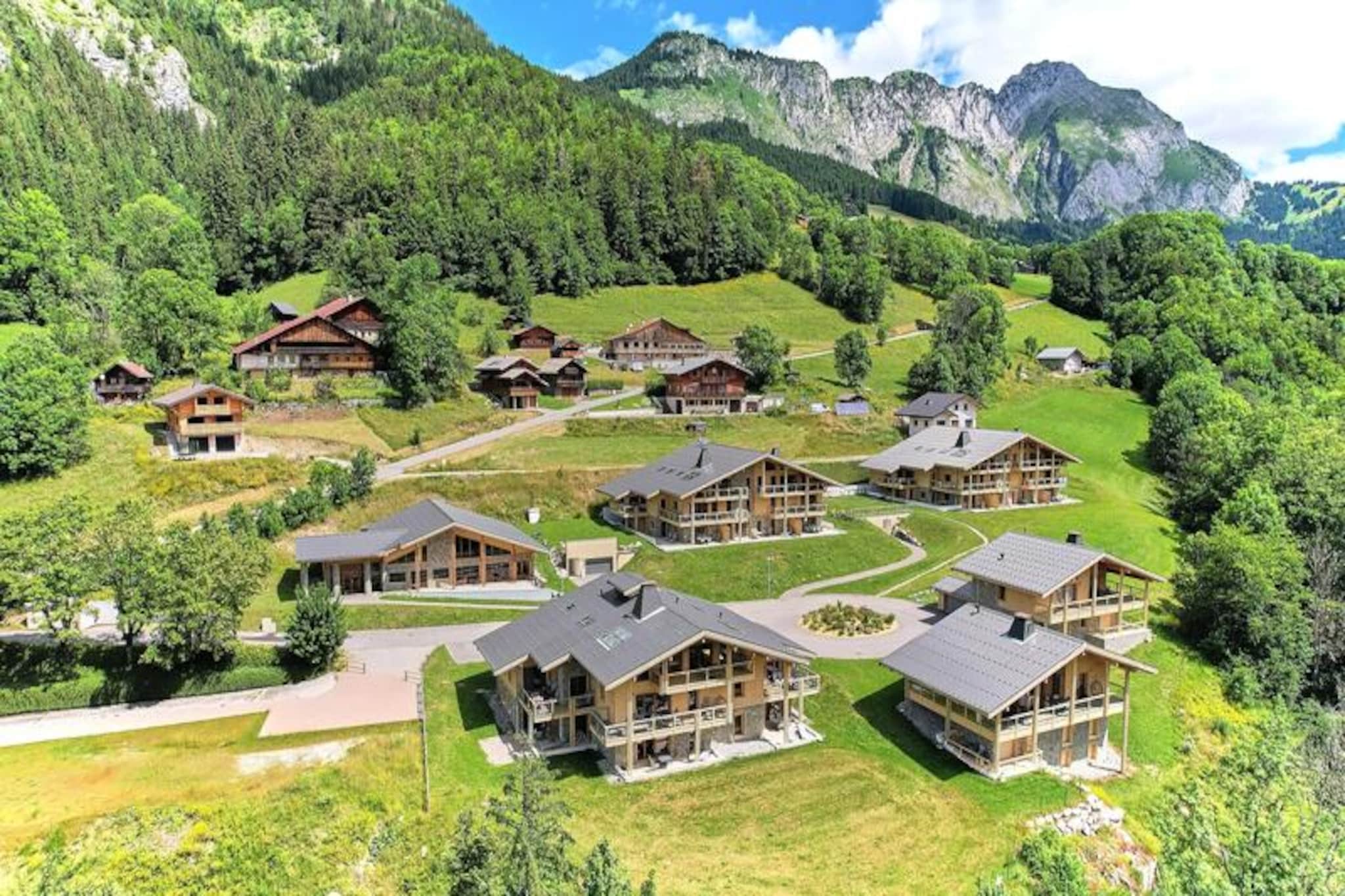 Penthouse in Alps with Pool and Jacuzzi
