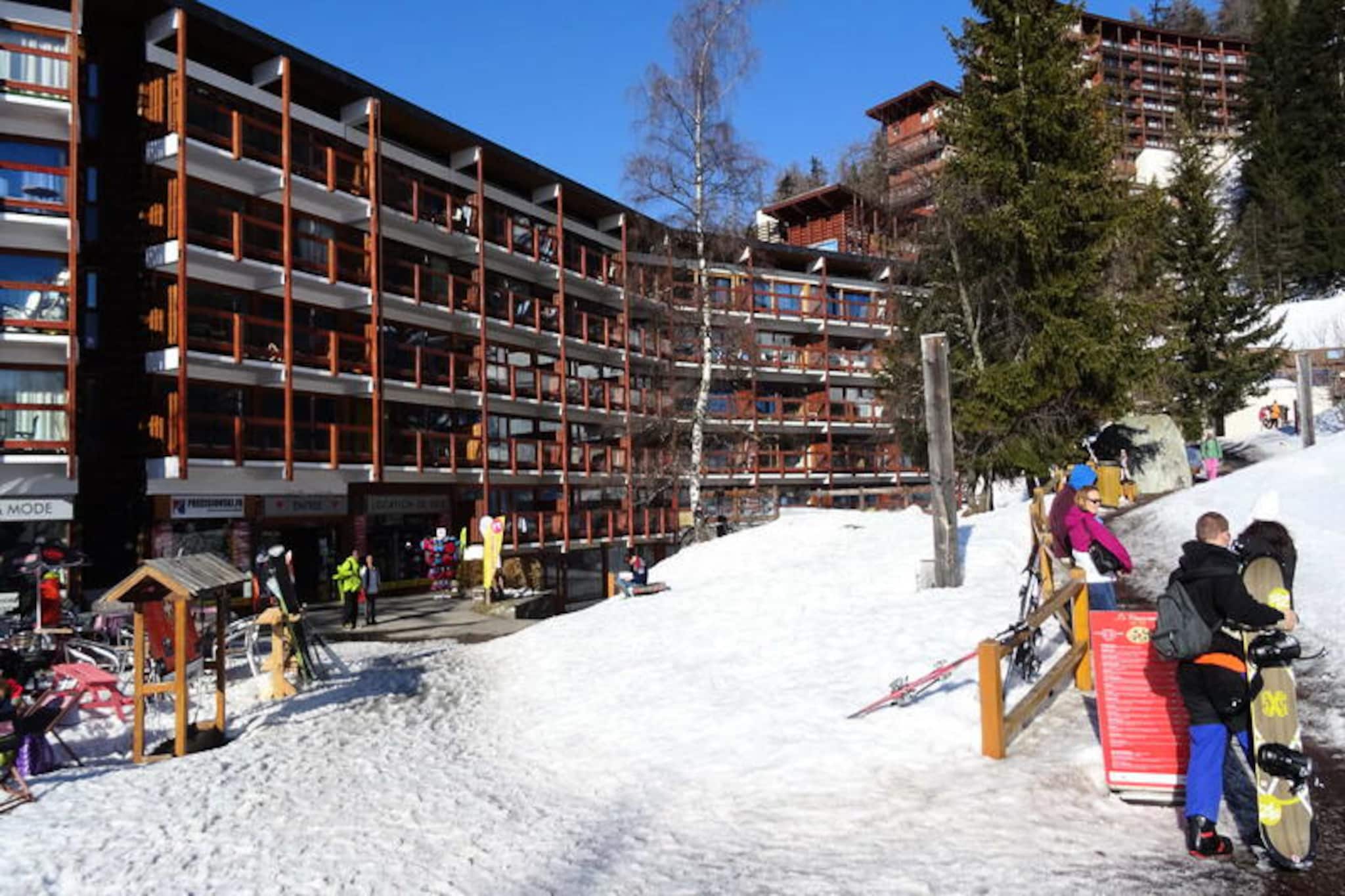Apartment in Arc 1600 by Ski Lifts